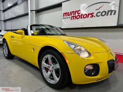 2007 Pontiac Solstice Convertible GXP Turbocharged in Mean Yellow 