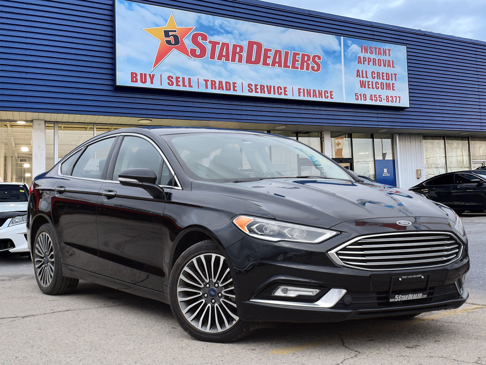 2017 Ford Fusion AWD NAV LEATHER SUNROOF! WE FINANCE ALL CREDIT!