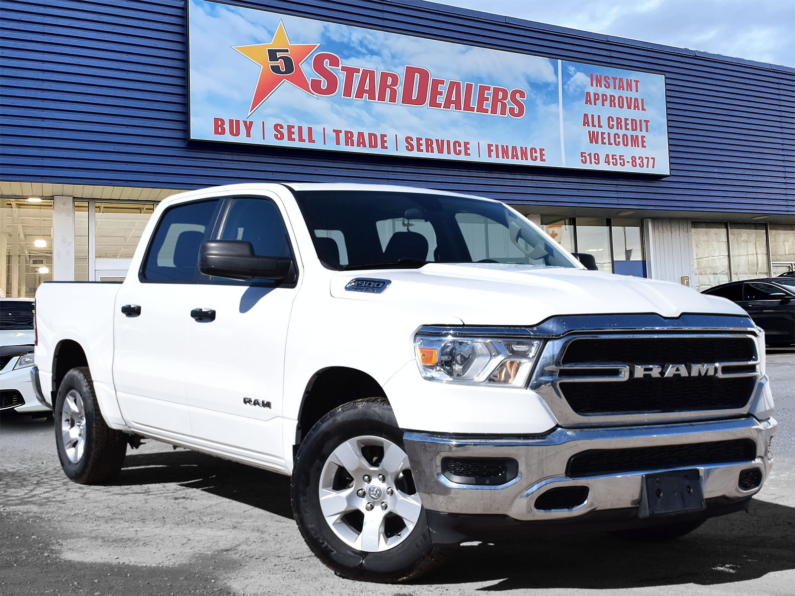 2019 Ram 1500 CERTIFIED EXCELENT CONDITION WE FINANCE ALL CREDIT