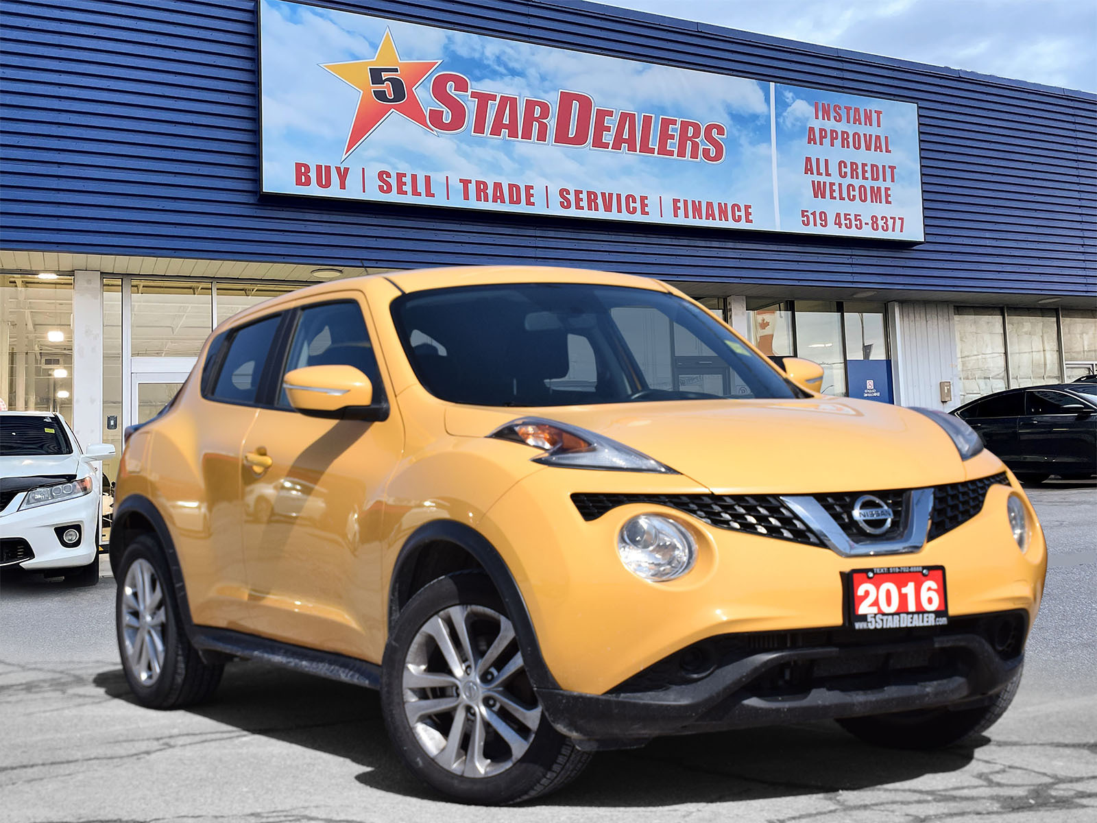 2016 Nissan Juke AWD EXCELLENT CONDITION! ! WE FINANCE ALL CREDIT