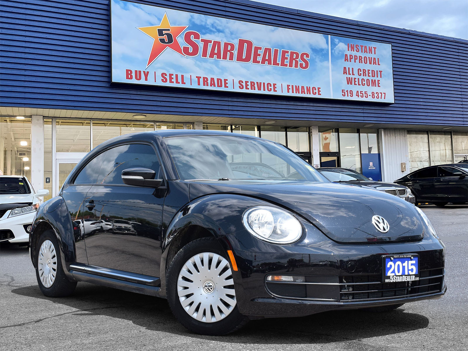 2015 Volkswagen Beetle Coupe EXCELLENT CONDITION MUST SEE WE FINANCE ALL CREDIT