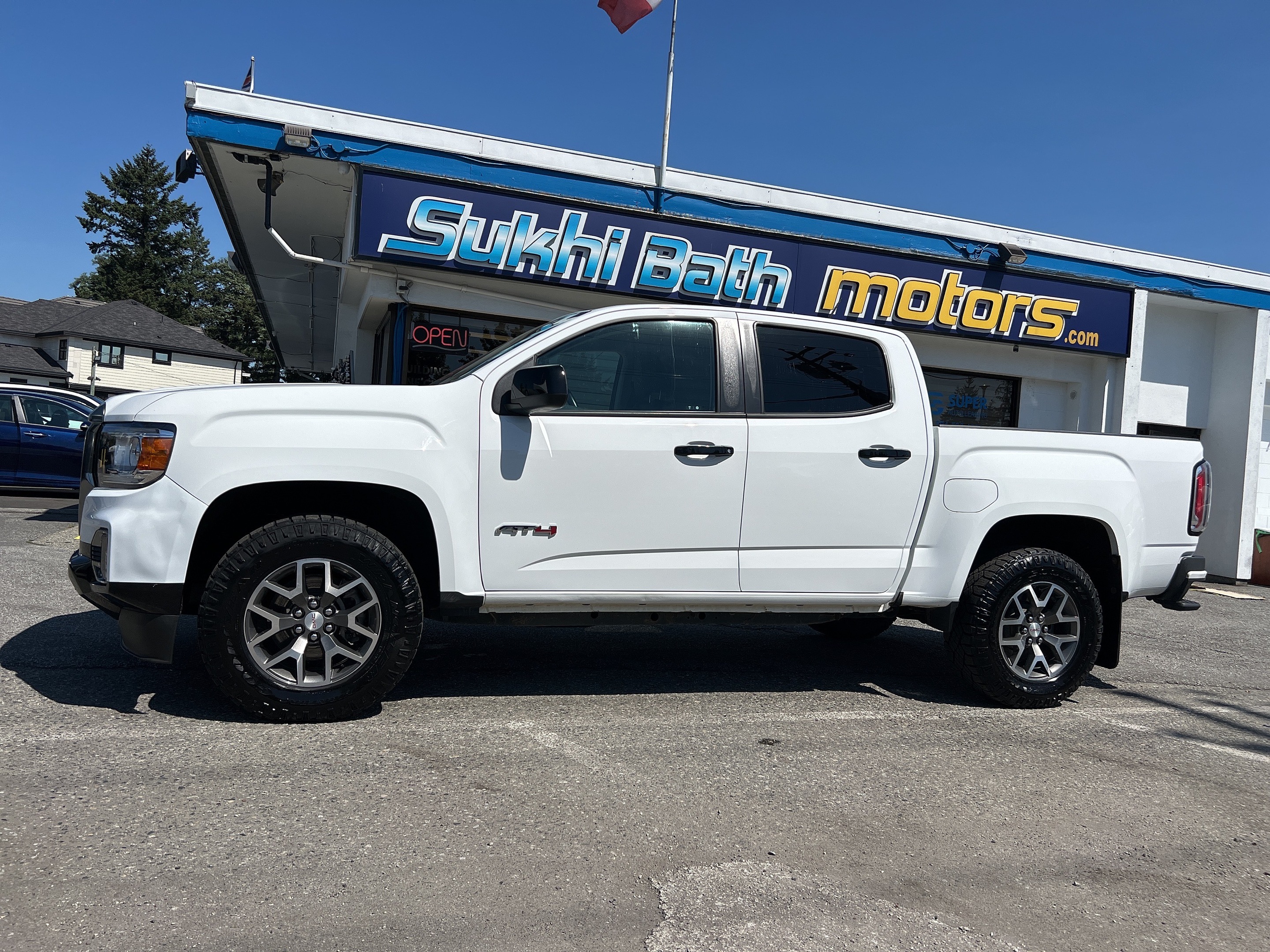 2021 GMC Canyon 4WD Crew Cab 128  AT4 w-Cloth + 7" TOUCHSCREEN 