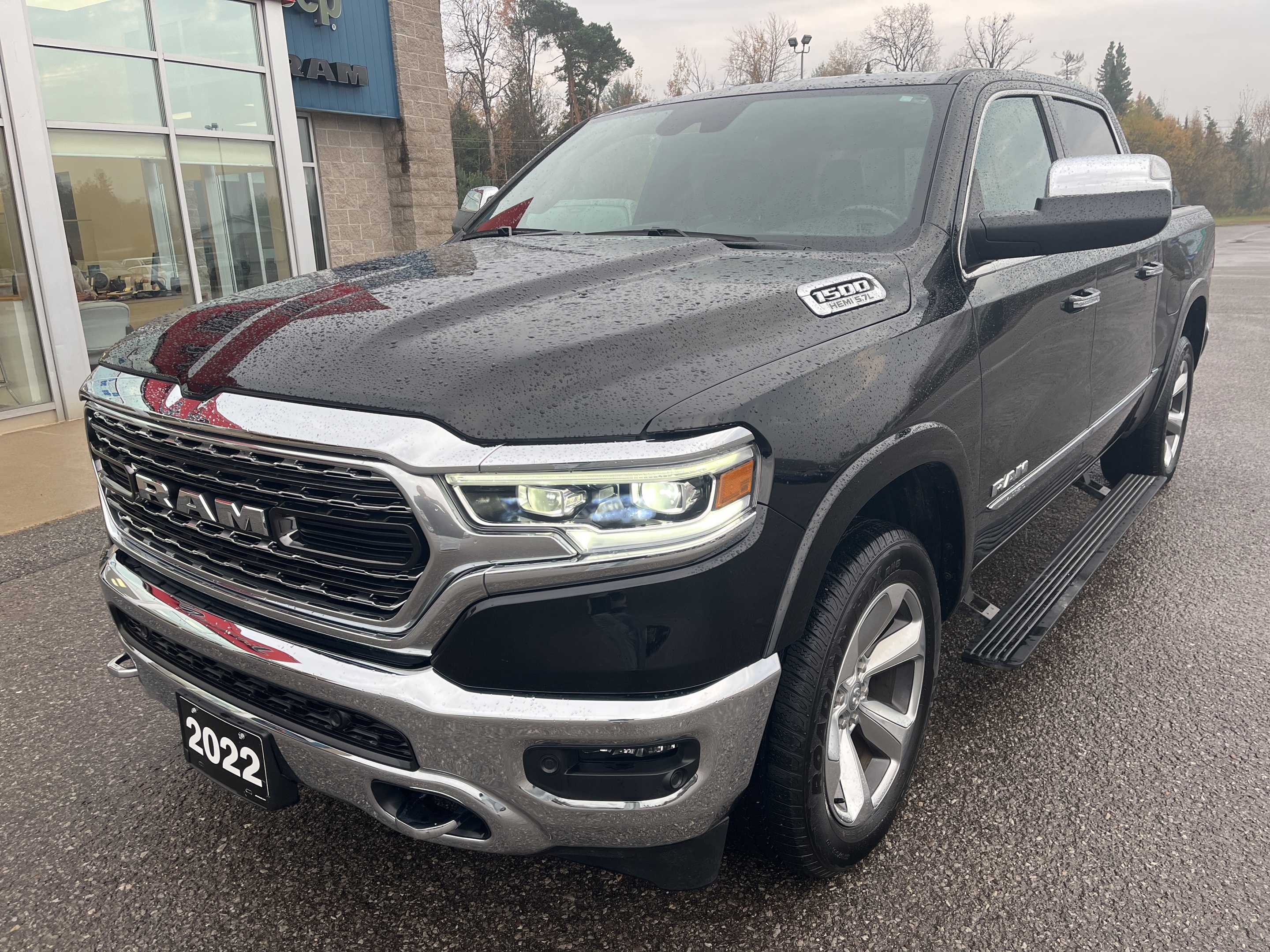2022 Ram 1500 Limited - Nav - Tow Package