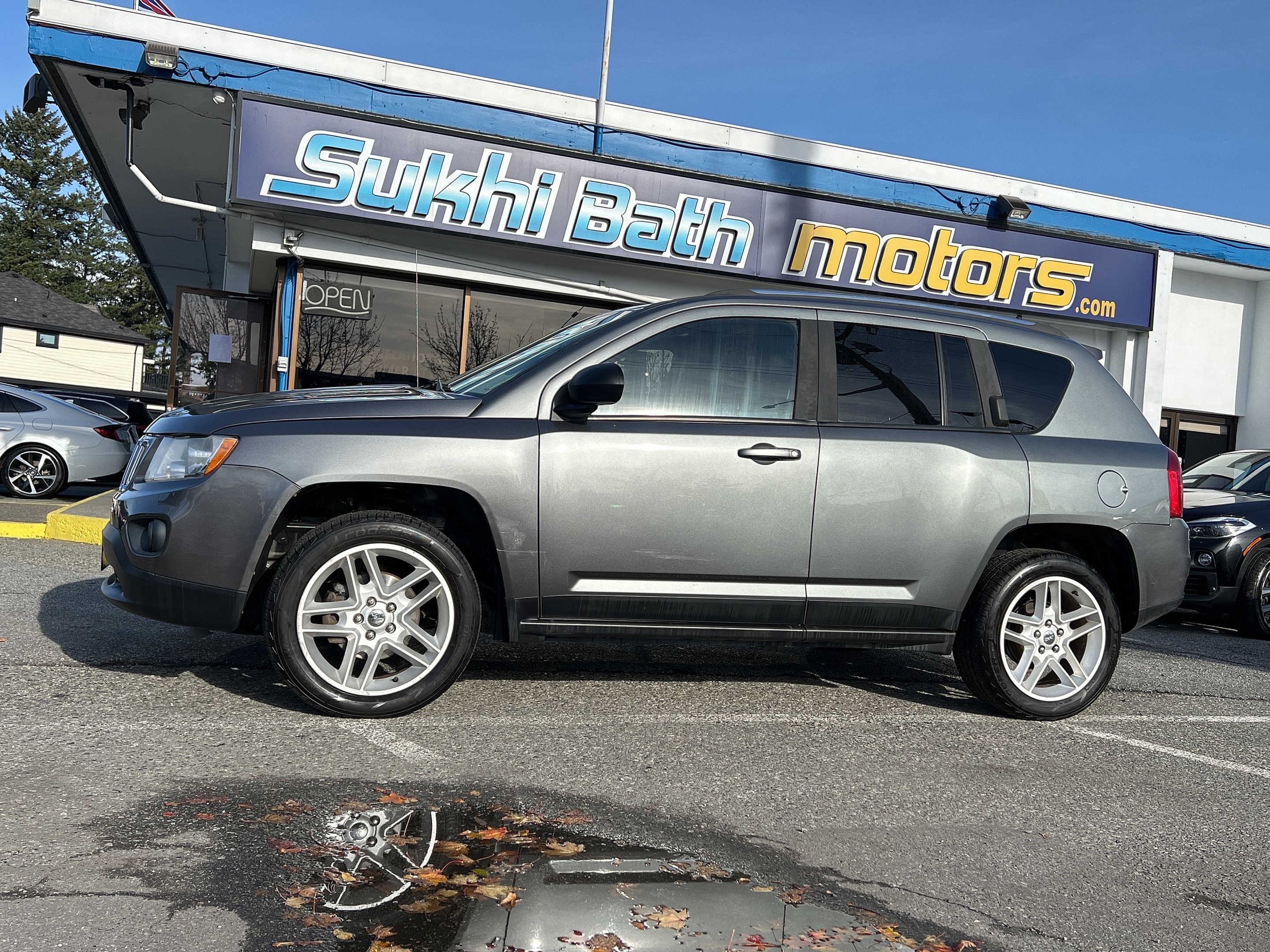 2013 Jeep Compass 4WD 4dr Limited + SATELLITE RADIO + LEATHER SEATS