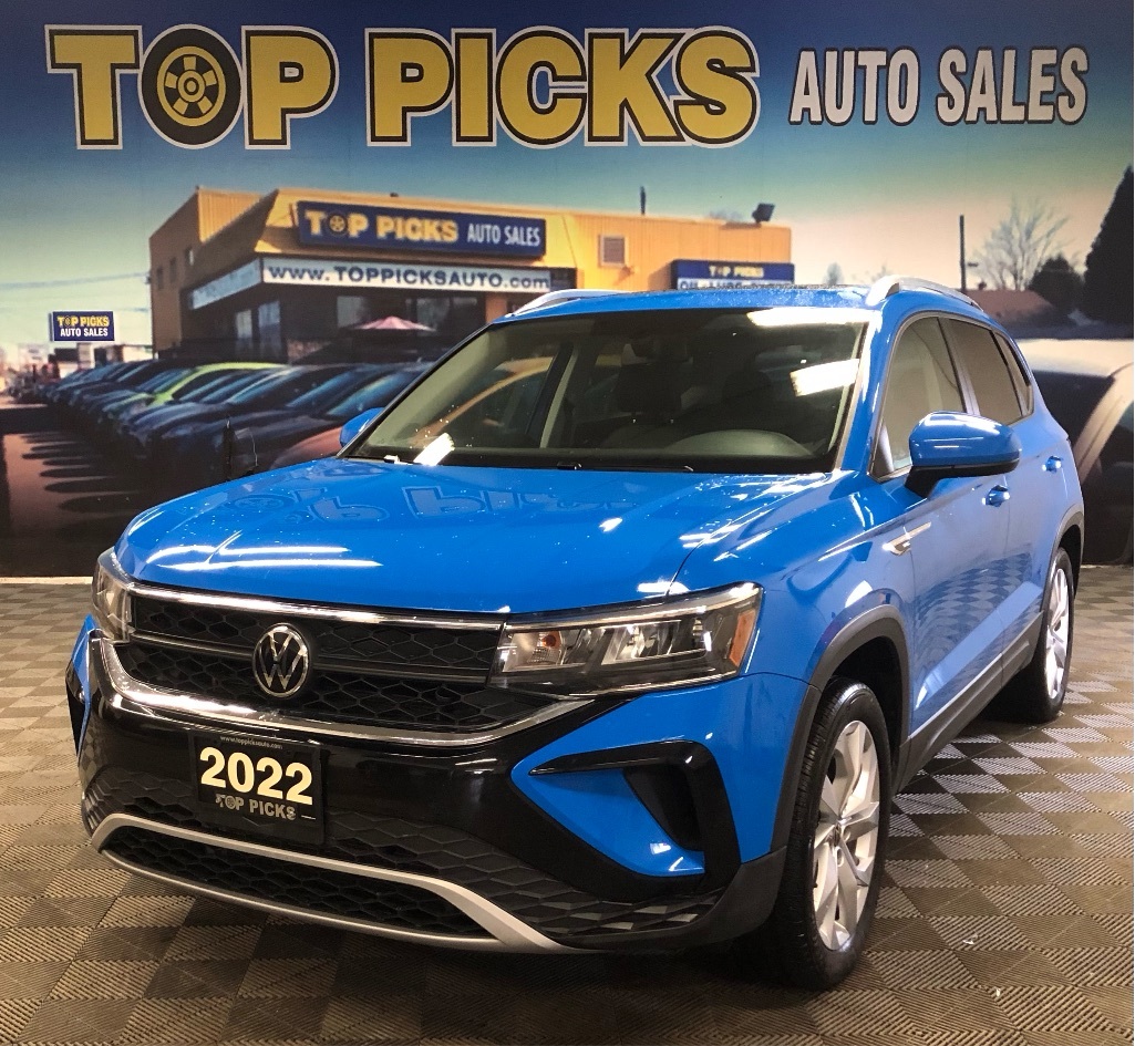 2022 Volkswagen Taos 4Motion, Pano Sunroof, One Owner, Accident Free!