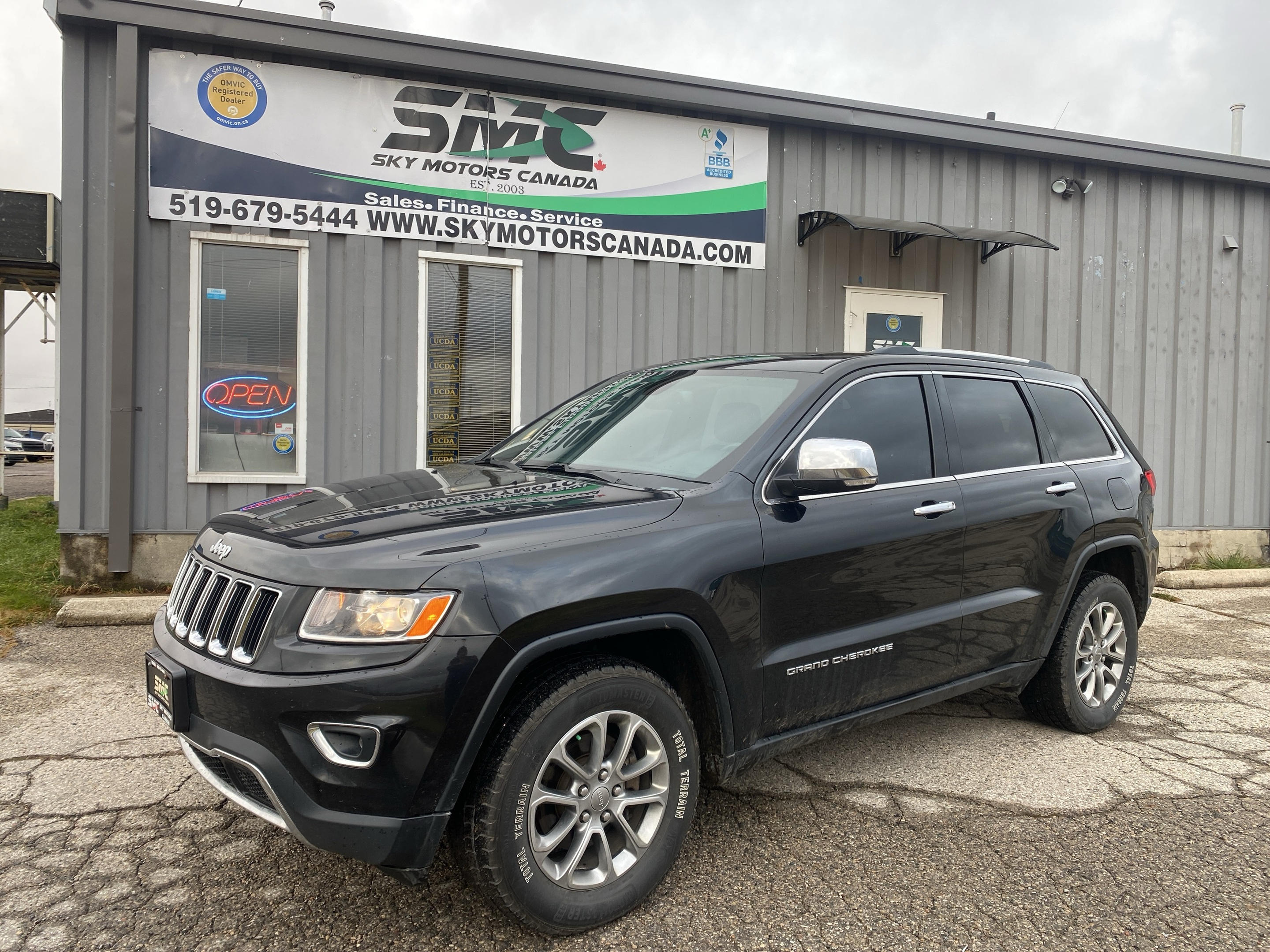 2014 Jeep Grand Cherokee Limited, Fully Loaded