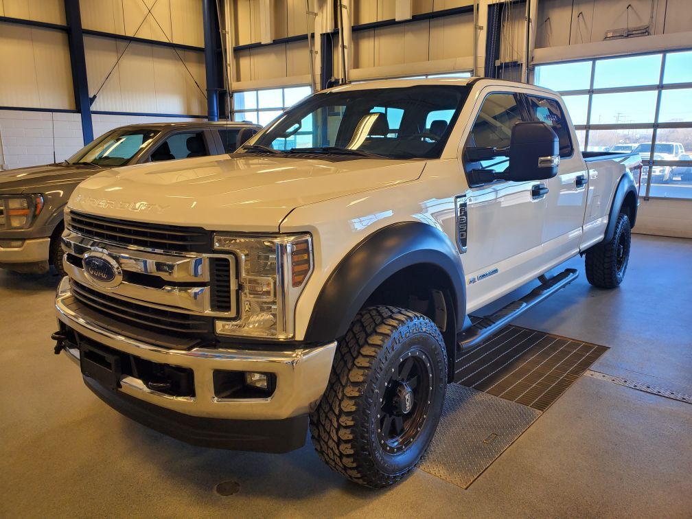 2019 Ford F-350 XLT W/VALUE PACKAGE 