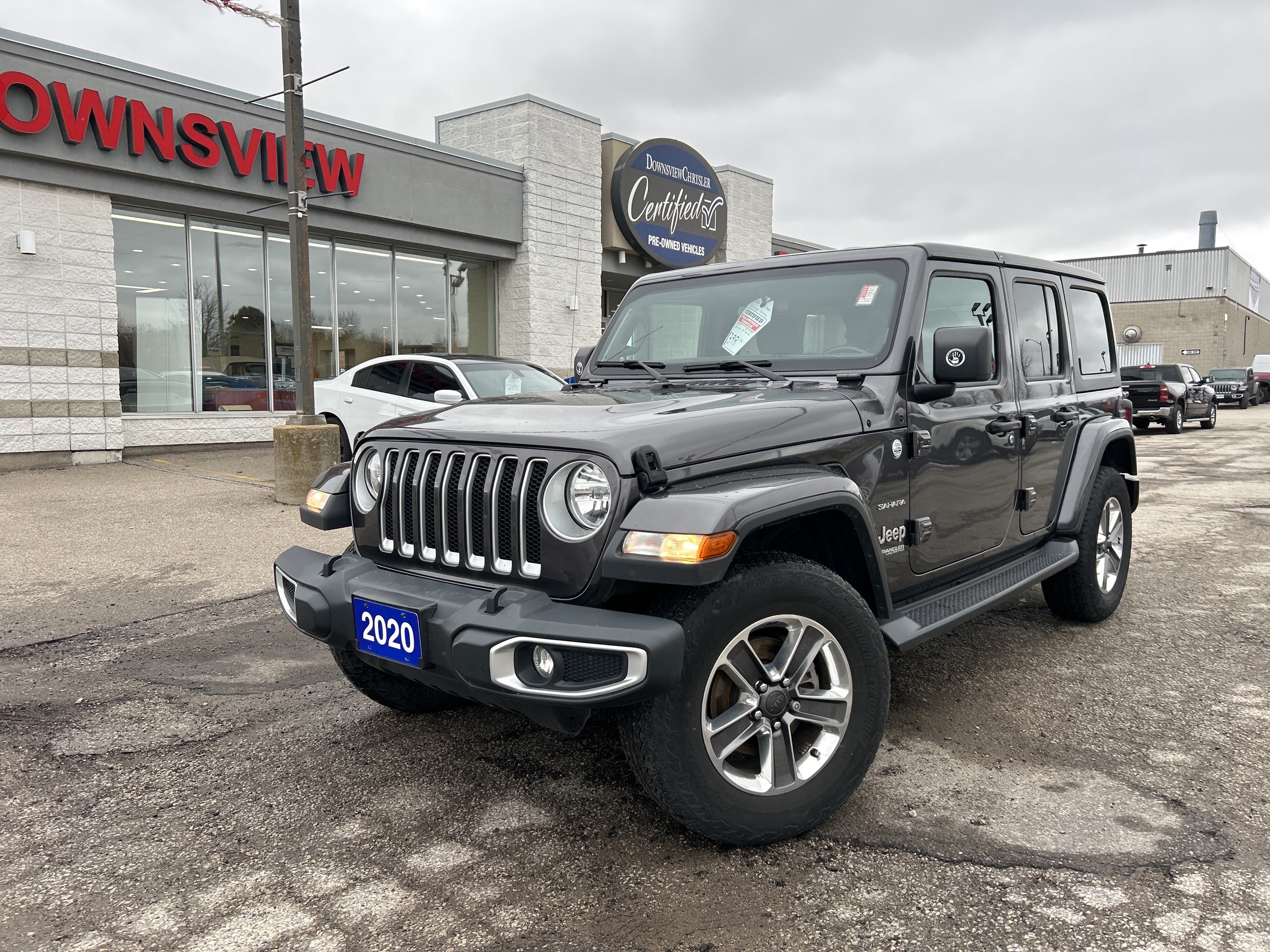 2020 Jeep WRANGLER UNLIMITED Sahara w/Cold Weather, Apple CarPlay/Android Auto