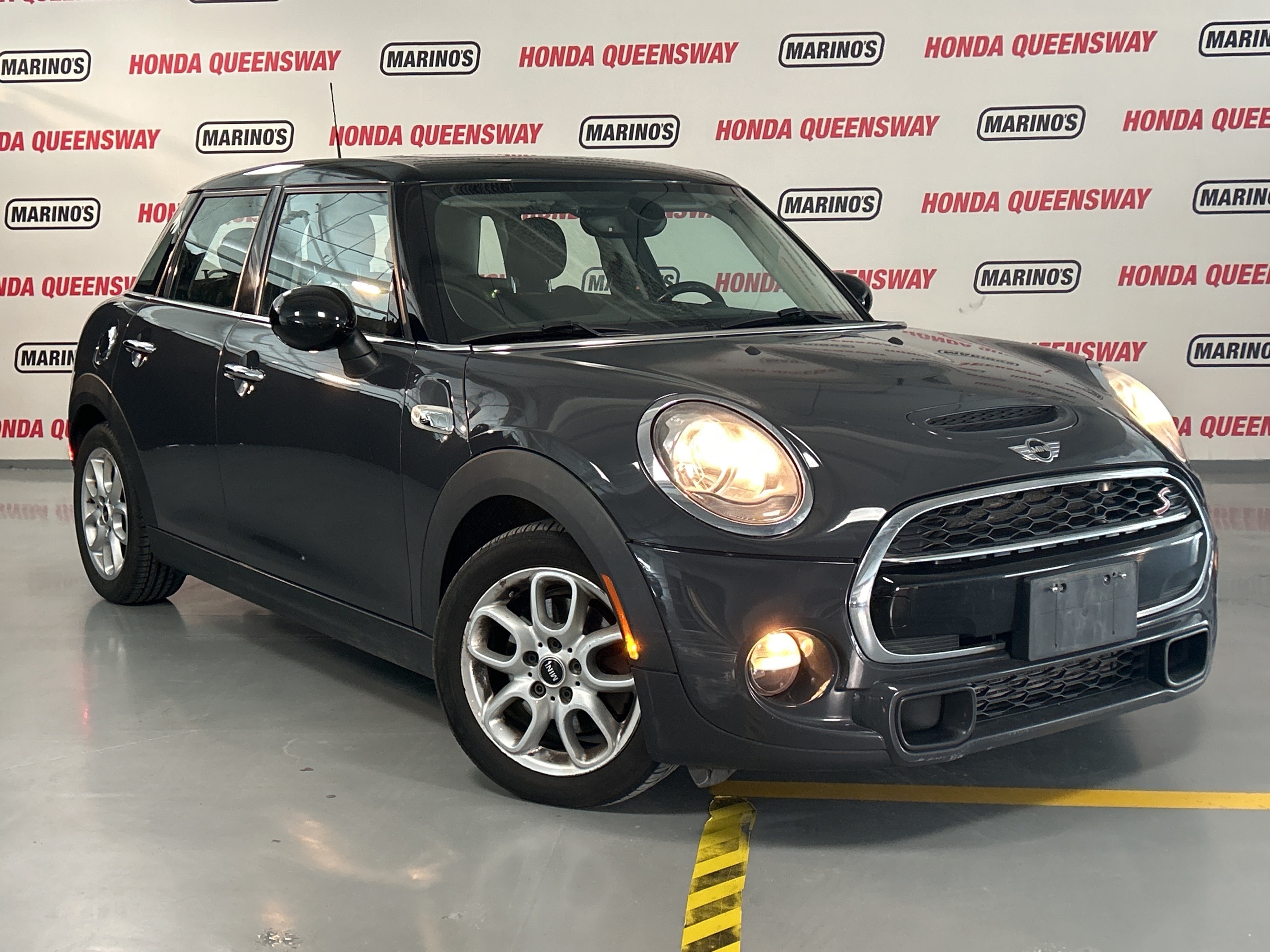 2016 MINI Cooper Hardtop S No Accident/Leather/Panoramic Sunroof/Alloy