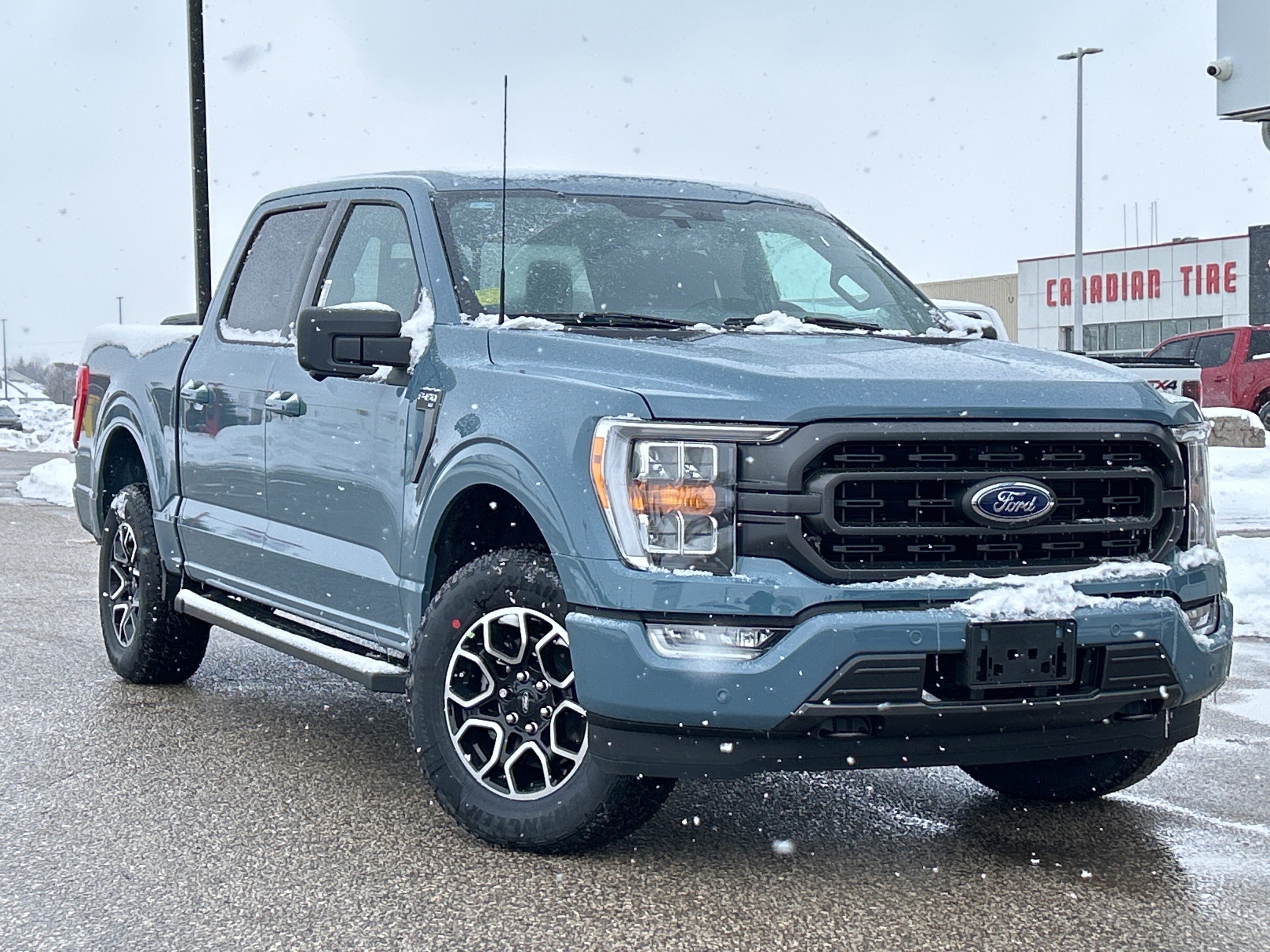 2023 Ford F-150 XLT  - Sunroof - Tailgate Step