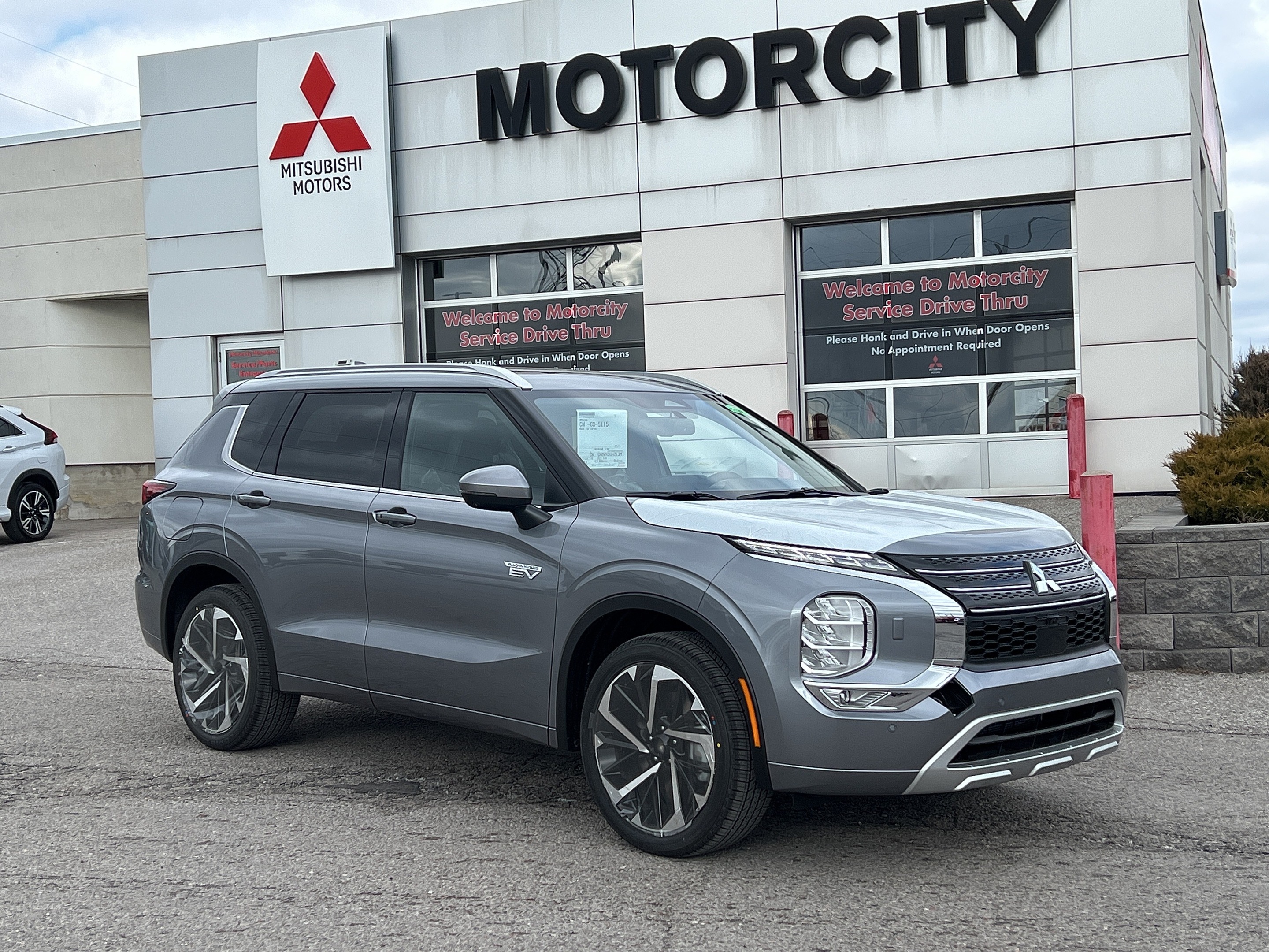 2024 Mitsubishi Outlander PHEV GT S-AWC...Spring Savings on Now! IN STORE ONLY!!!