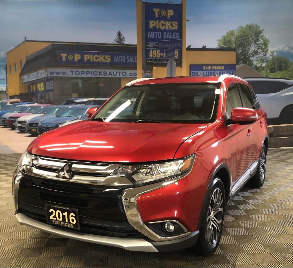 2016 Mitsubishi Outlander Leather, Sunroof, AWD, Accident Free & Certified!