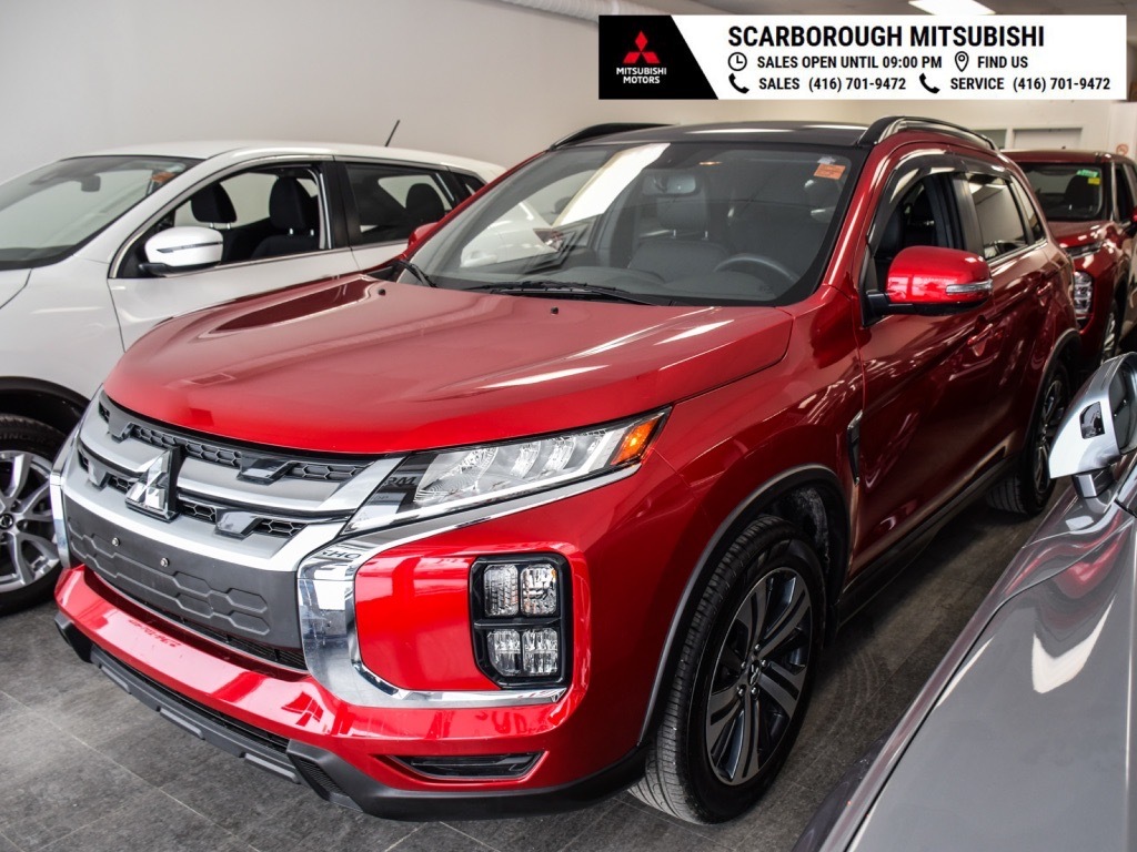 2022 Mitsubishi RVR GT Awc Panoramic glass roof leather seats