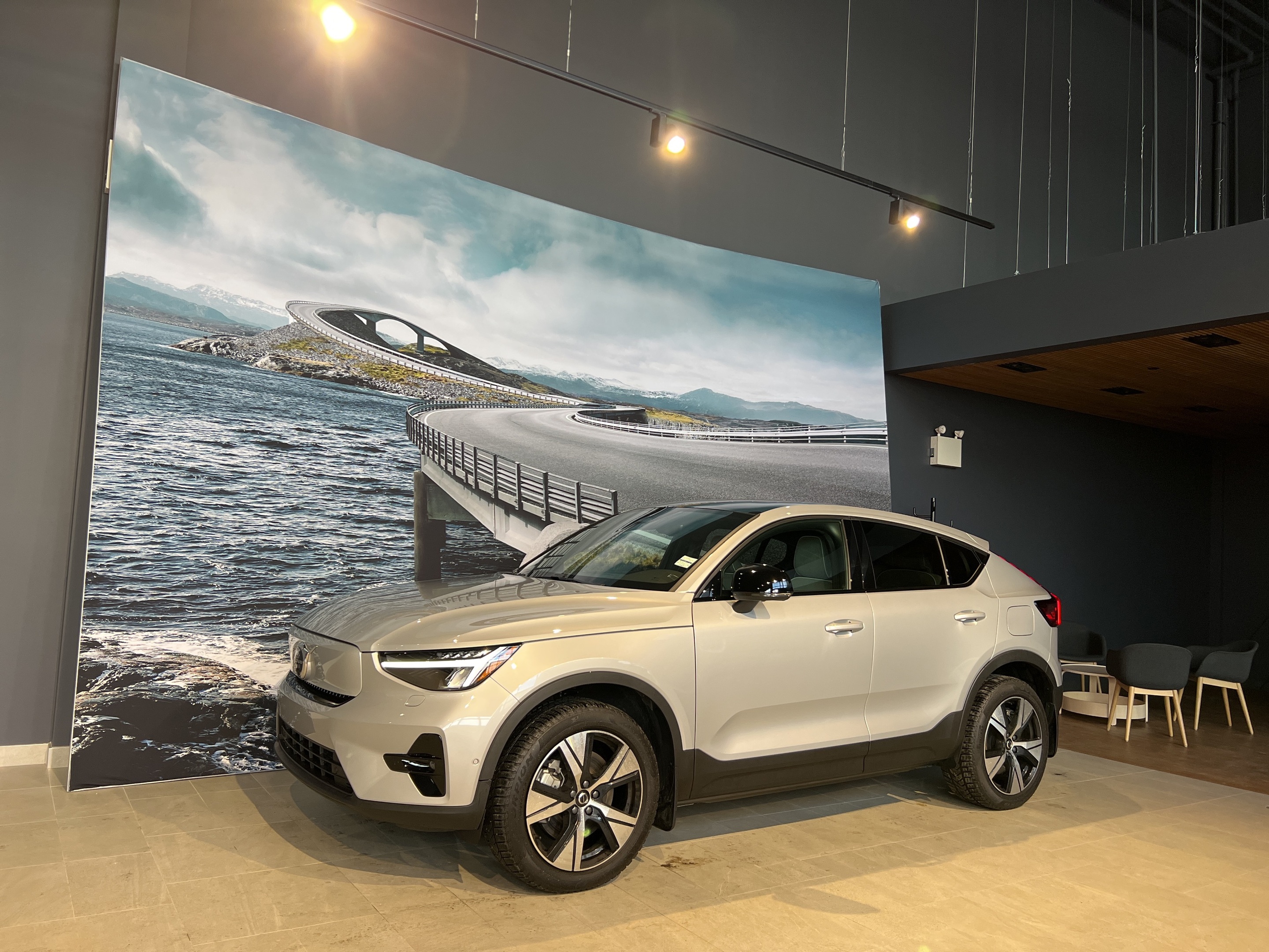 2023 Volvo C40 Recharge Pure Electric Recharge TWIN Plus - Dark QUALIFIES FOR $5,000 EV 