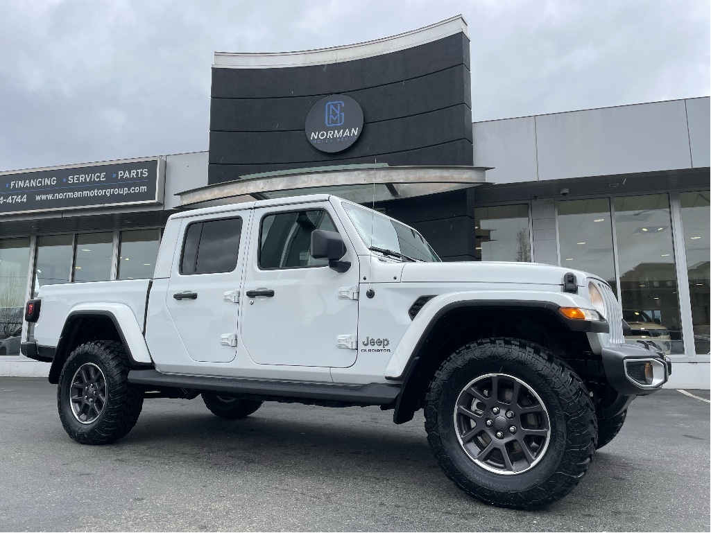 2022 Jeep Gladiator Overland 4WD LEATHER NAVI CAMRA LIFTED NEW 35 M/T