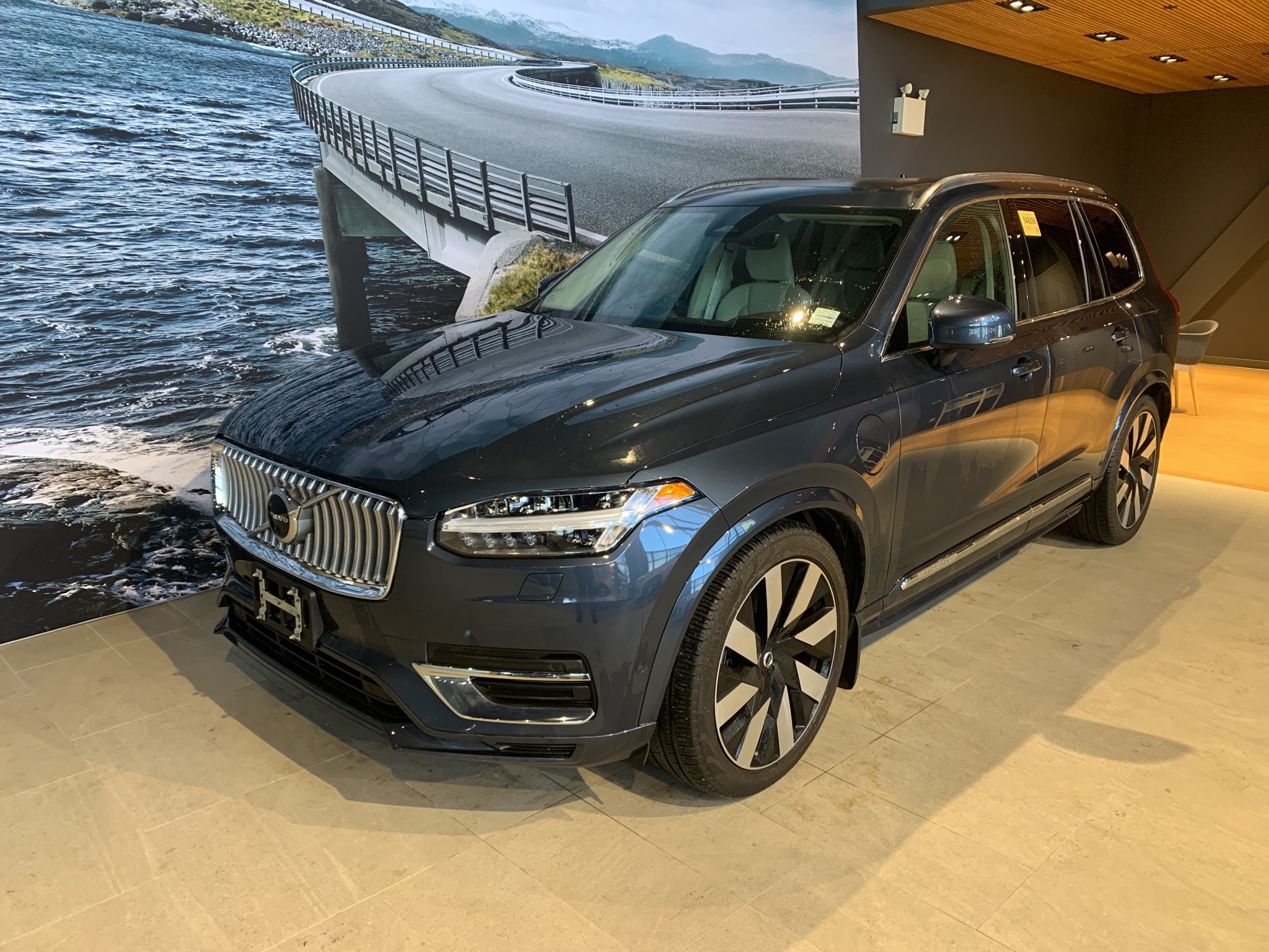 2023 Volvo XC90 Recharge Ultimate Bright FROM 3.99%