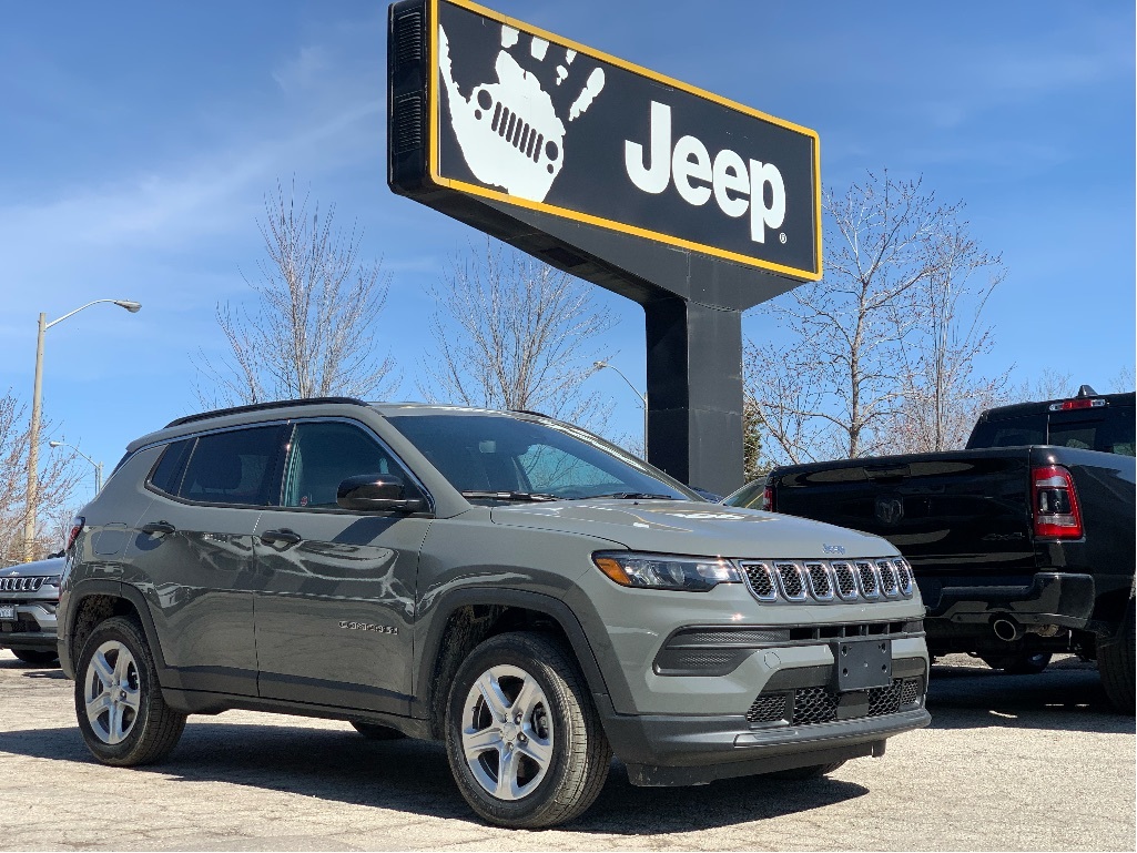 2024 Jeep Compass Sport w/Sport Appearance Group