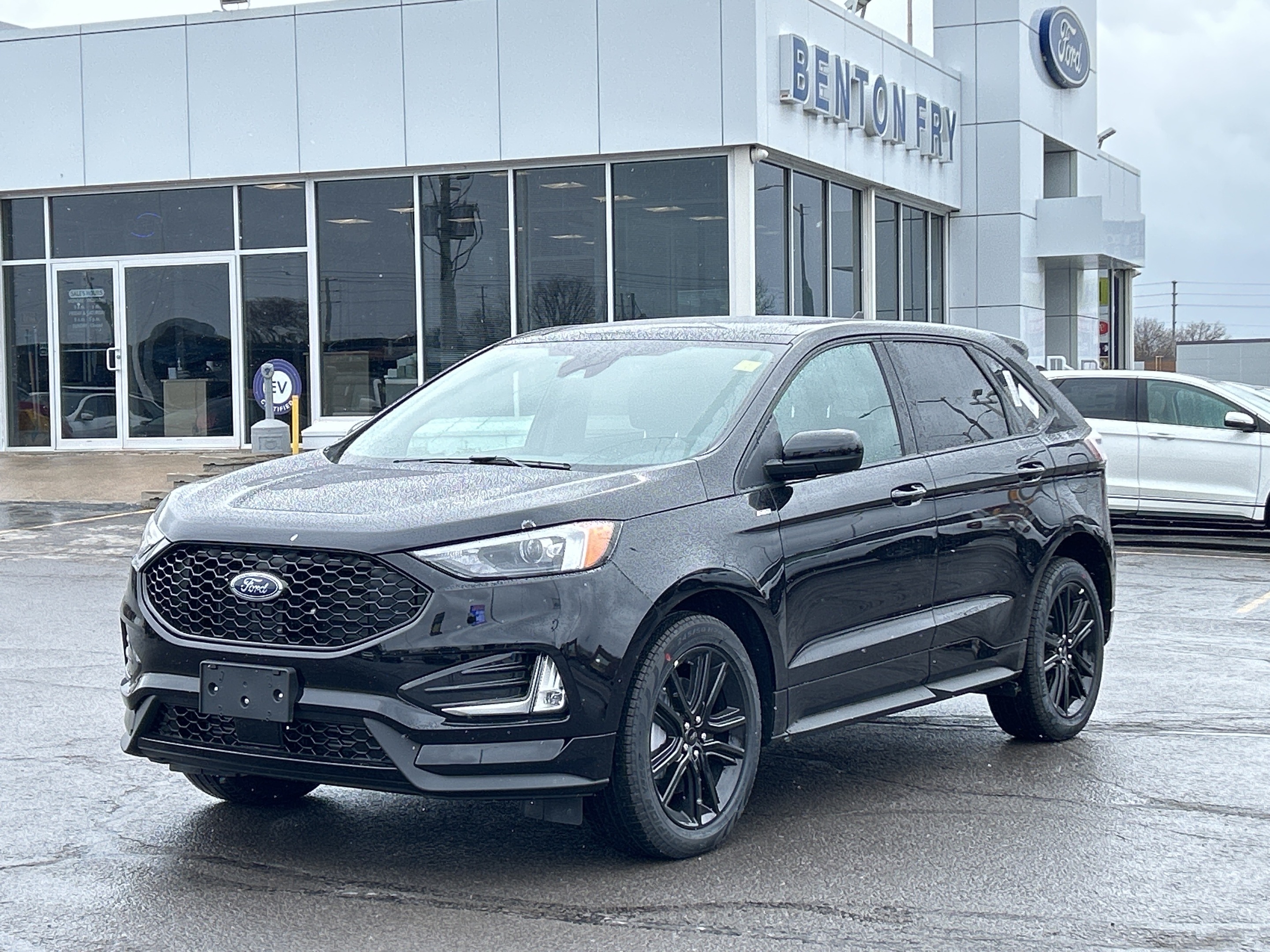 2024 Ford Edge ST Line - AWD, 250A PKG Adaptive Cruise, Activex S