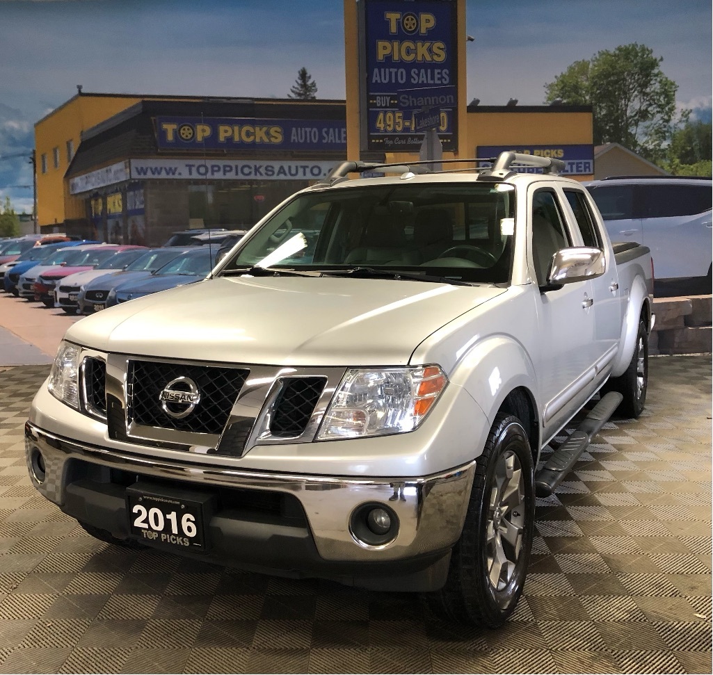 2016 Nissan Frontier SL, Crew Cab, 4x4, Leather, Navigation & More!