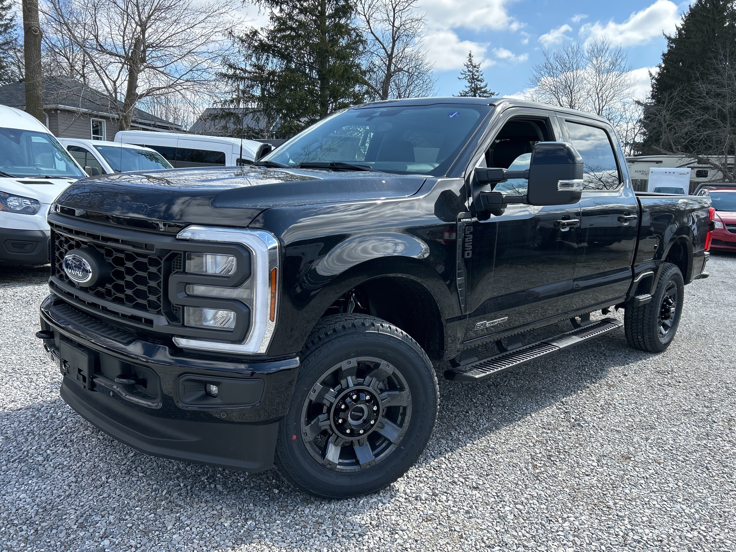2024 Ford F-250 SUPER DUTY Lariat  - Leather Seats