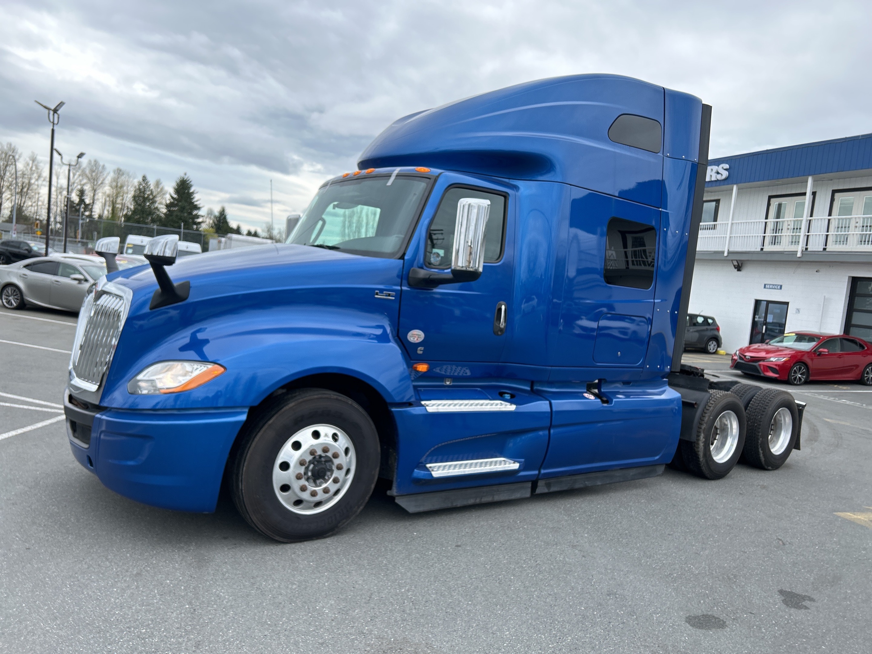 2019 International LT625 MVI COMPLETED + LEASING AVAILABLE