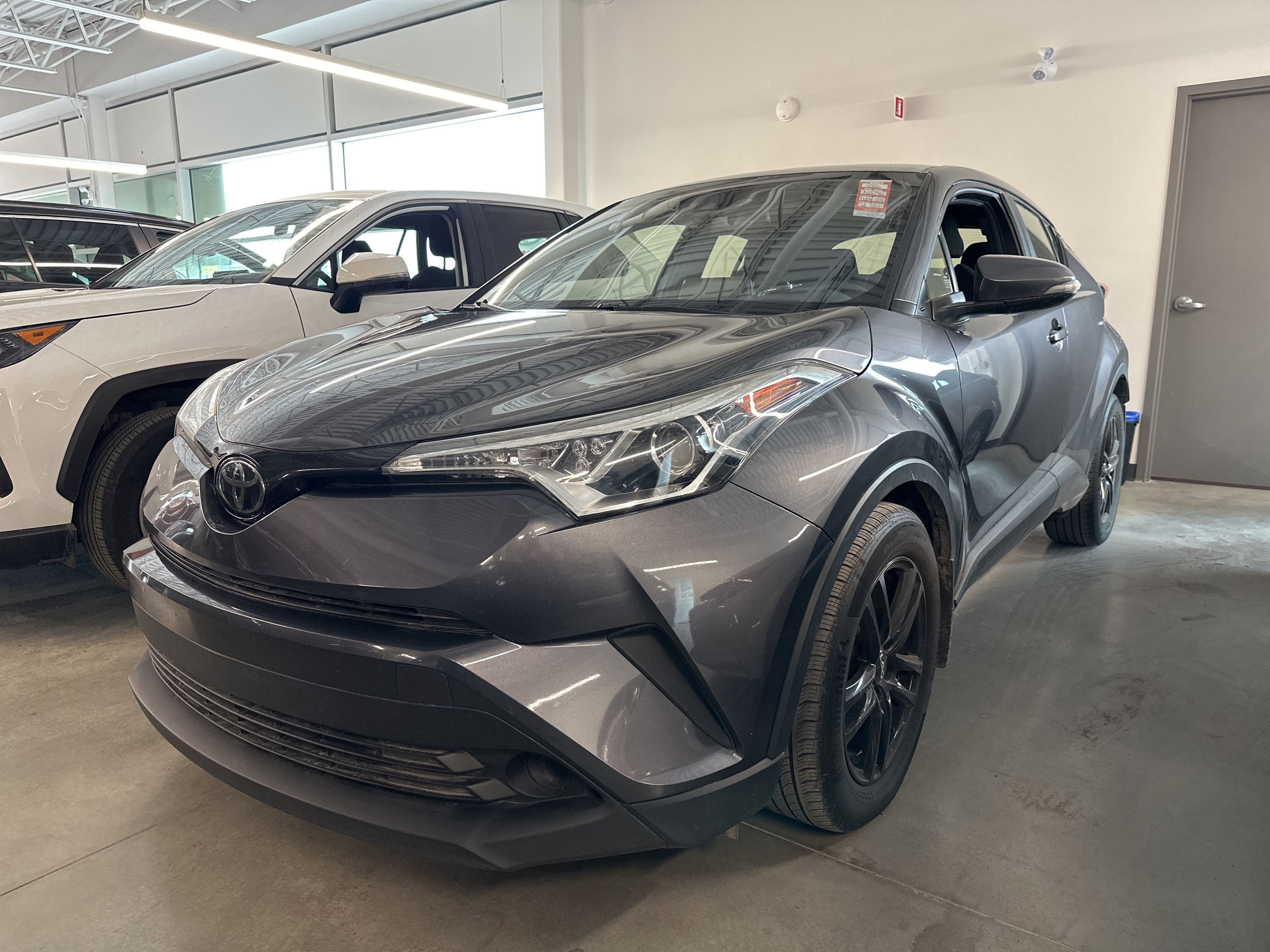 2019 Toyota C-HR LE (2)
