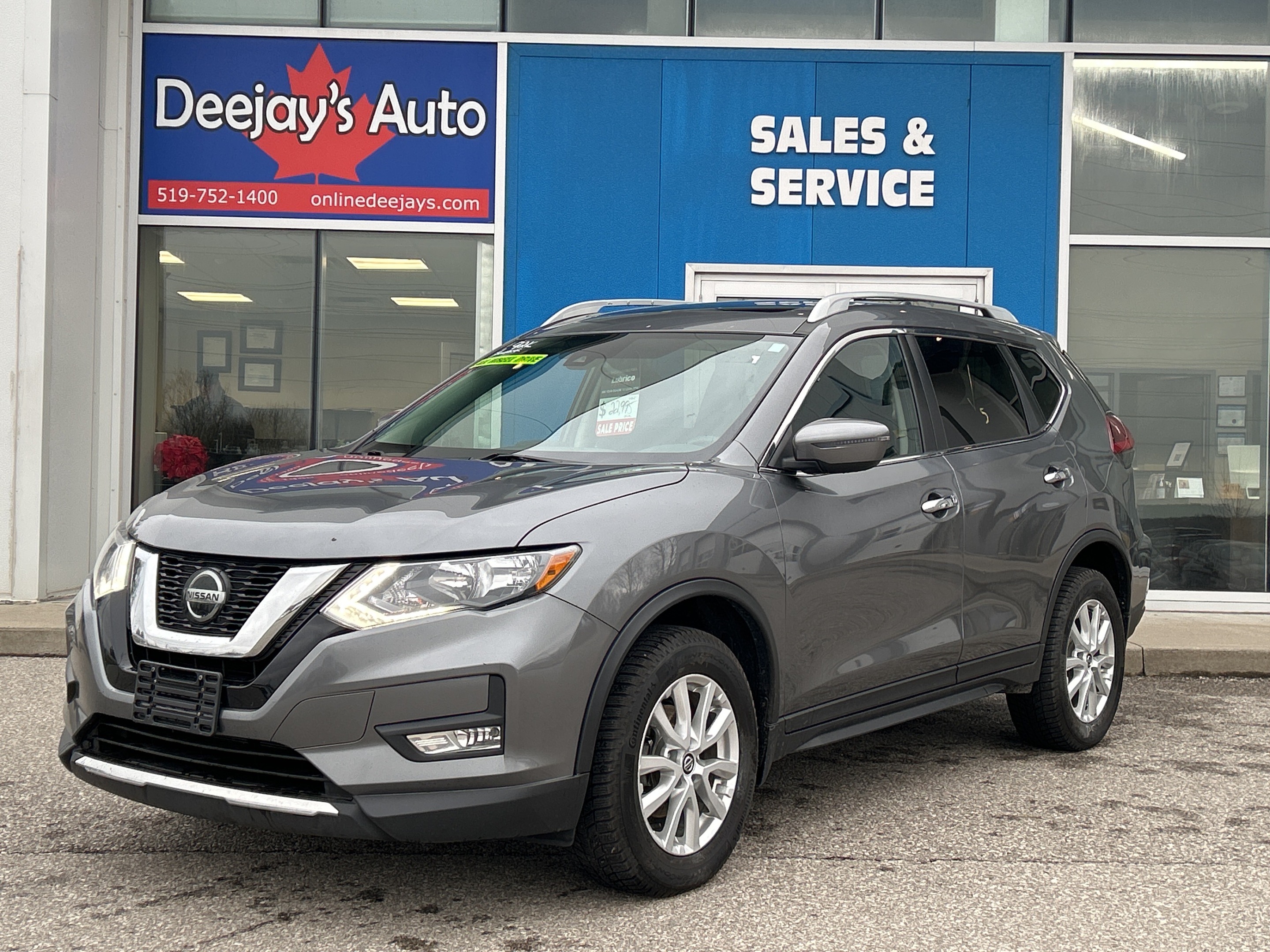 2019 Nissan Rogue SV AWD | Panoramic Roof | Clean Carfax 