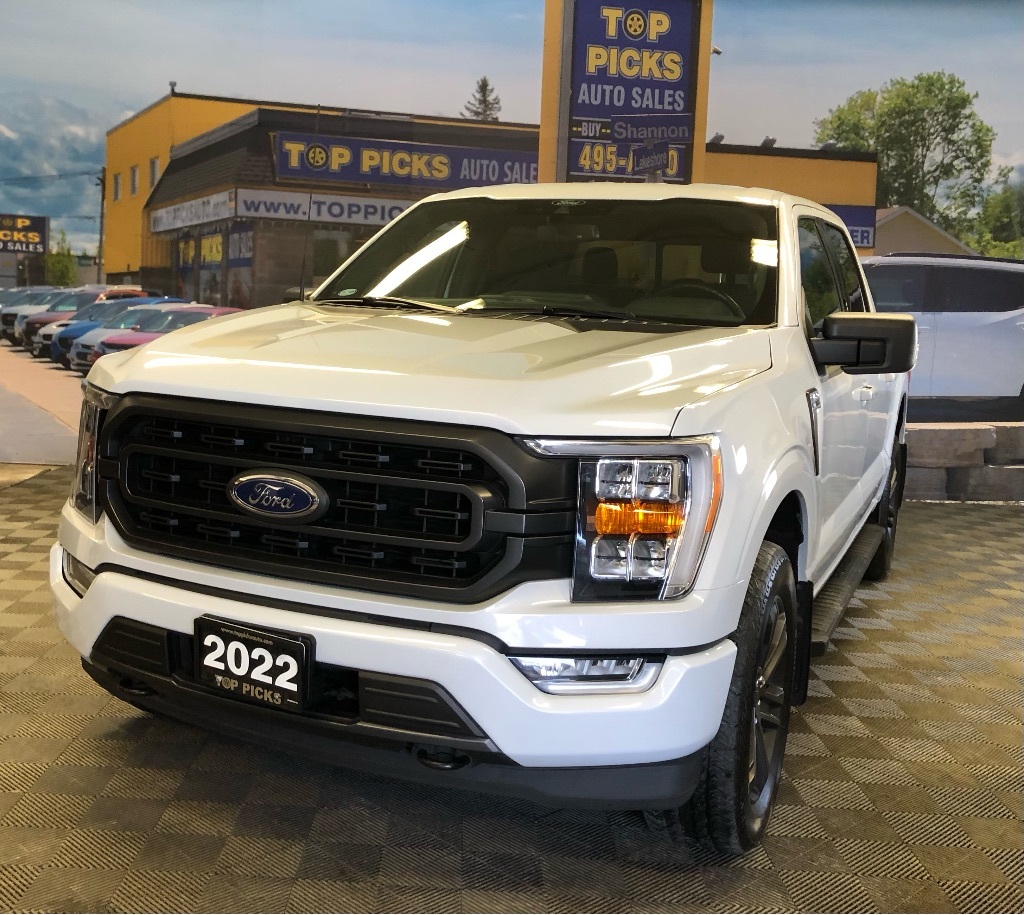 2022 Ford F-150 XLT Sport, 302A Package, Low Kms, Accident Free!
