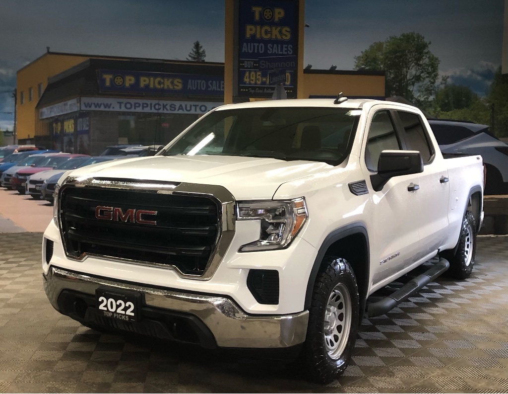 2022 GMC Sierra 1500 Limited Pro, Crew Cab, Accident Free, Low Kms & Certified!