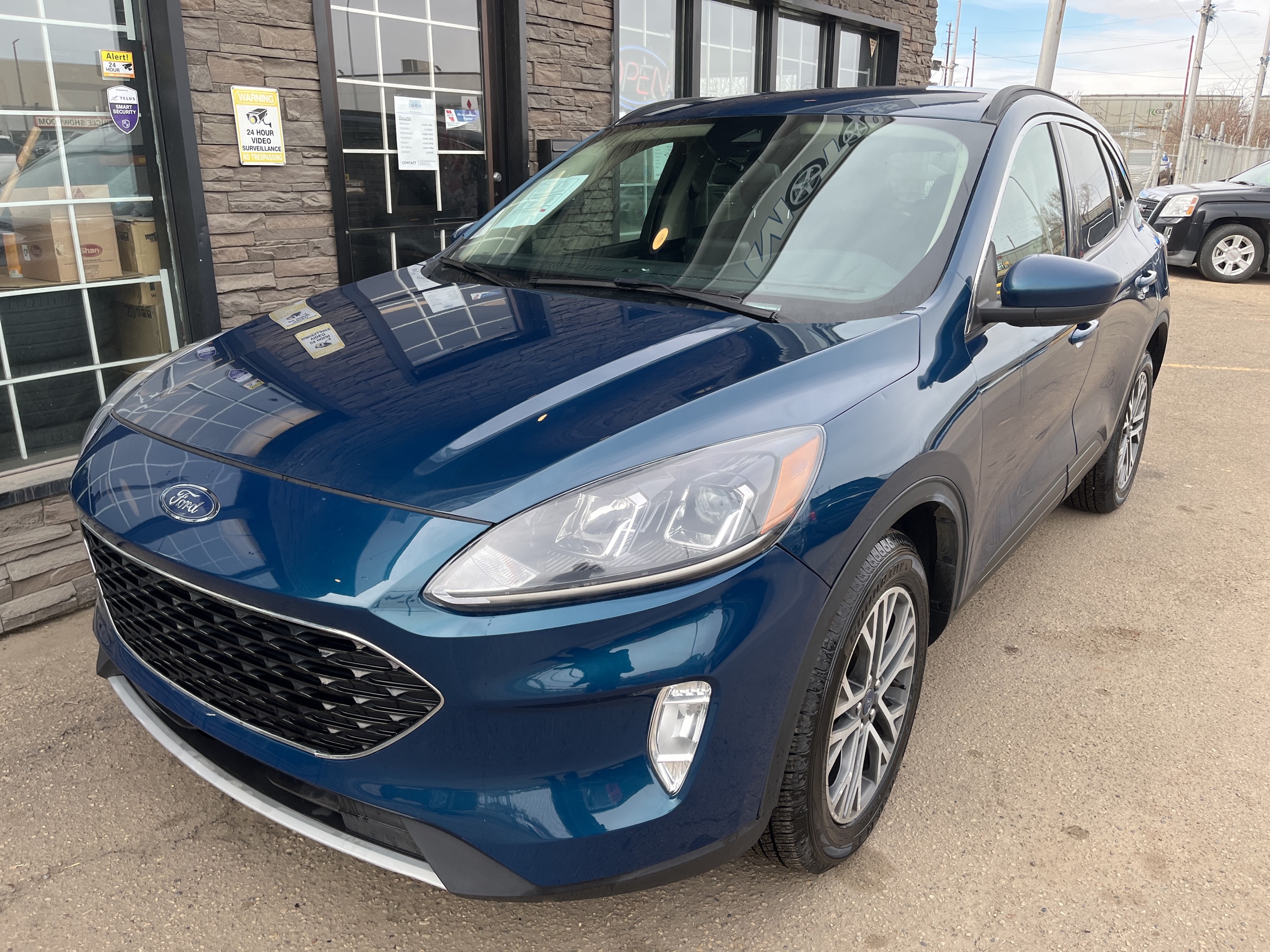 2020 Ford Escape ONLY 70K! SEL AWD