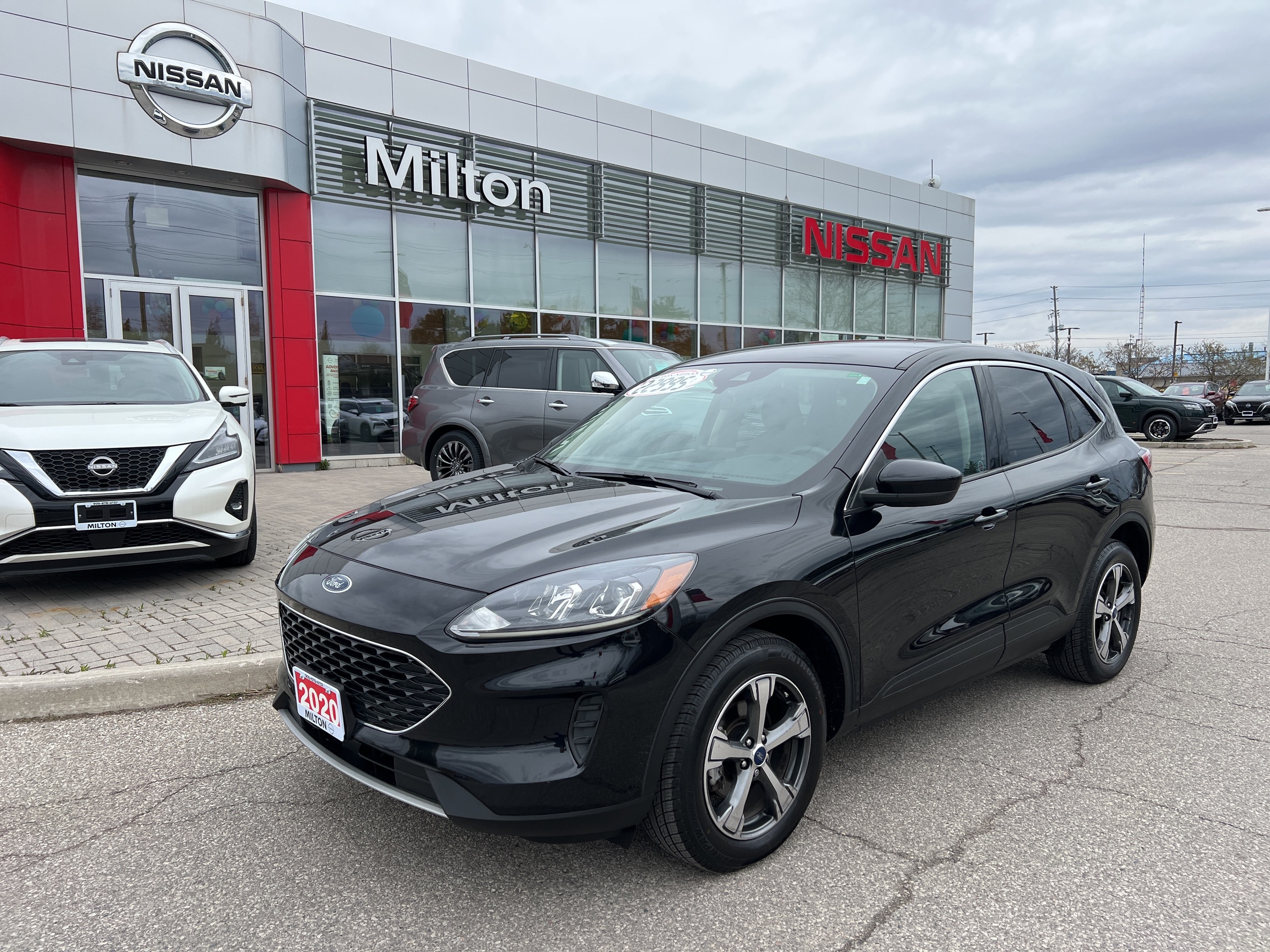 2020 Ford Escape SE/AWD only 74,000 km