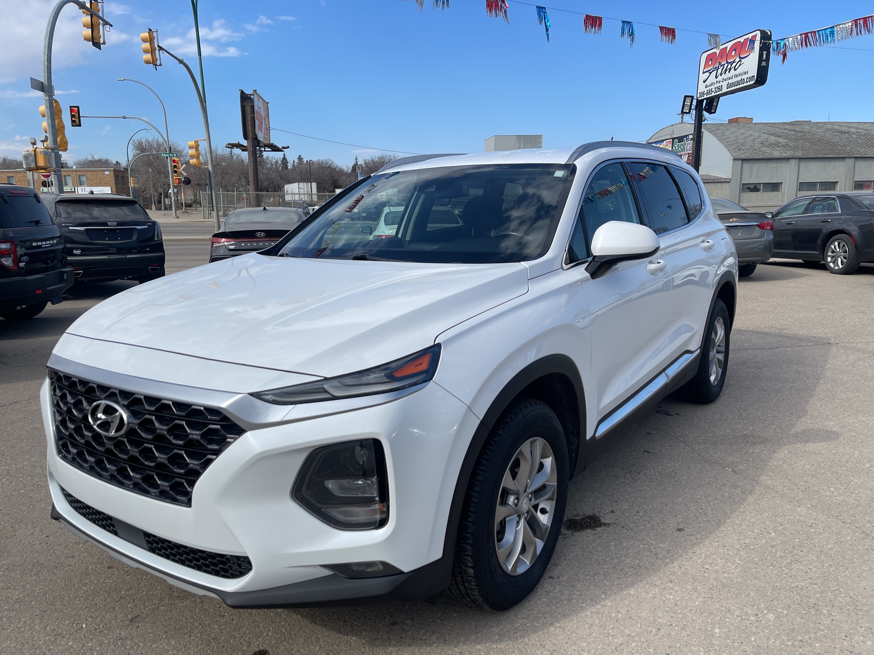 2019 Hyundai Santa Fe Essential-New Tires