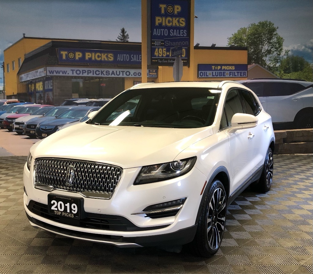 2019 Lincoln MKC Reserve, AWD, Tech Package, Accident Free!