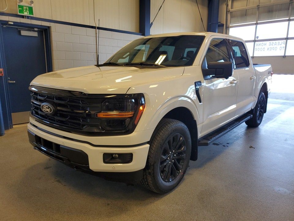 2024 Ford F-150 XLT W/BLACK APPEARANCE PACKAGE