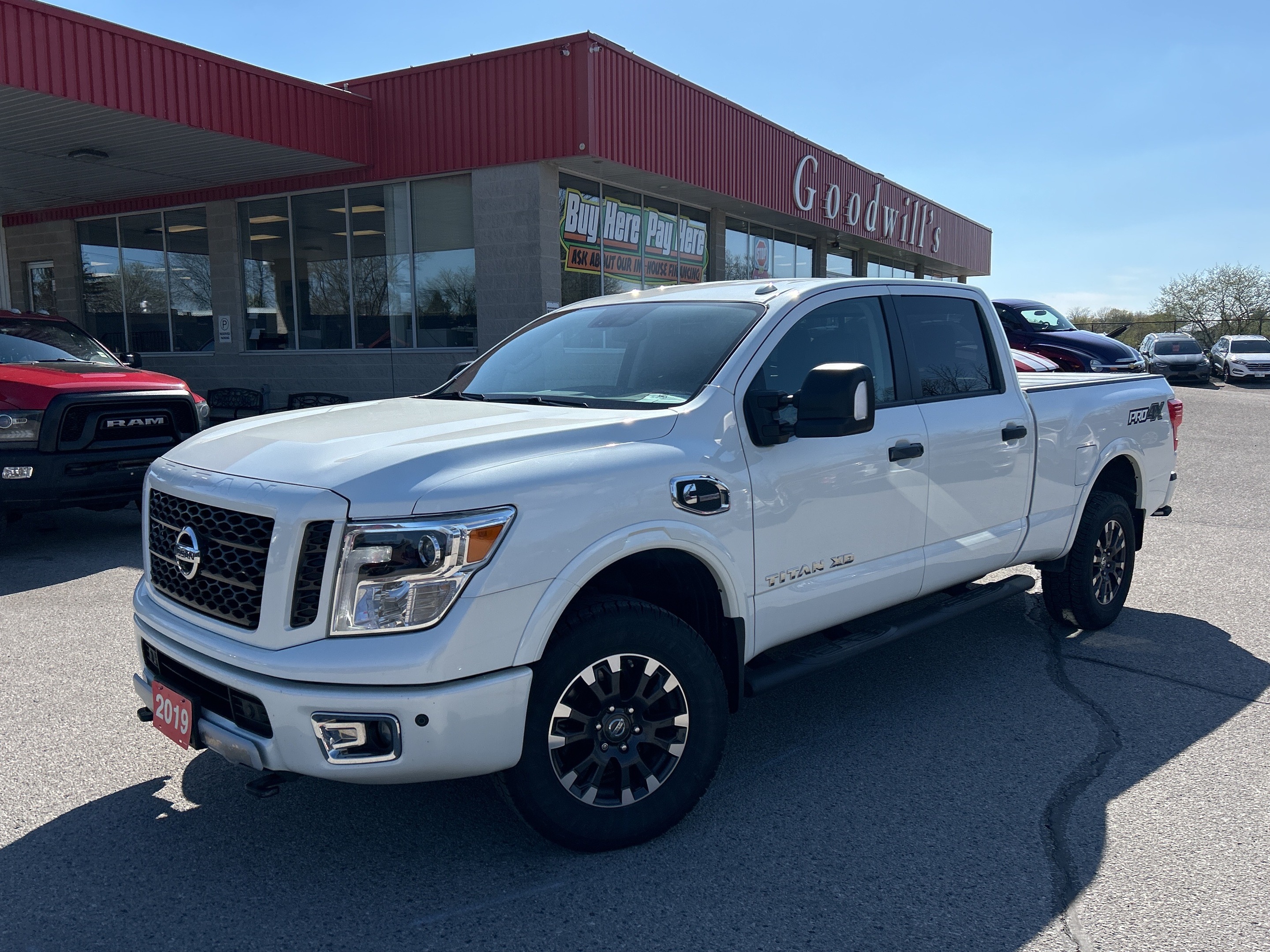 2019 Nissan Titan XD PRO-4X, HEATED/ COOLED LEATHER, CLEAN CARFAX!