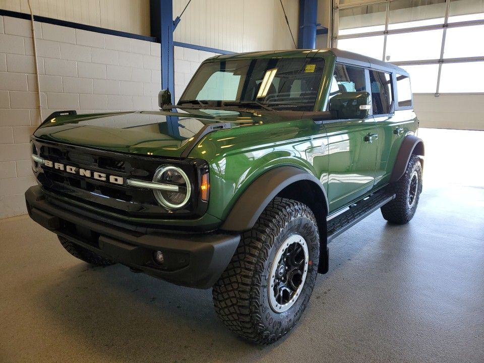 2024 Ford Bronco OUTER BANKS 314A W/ SASQUATCH PACKAGE