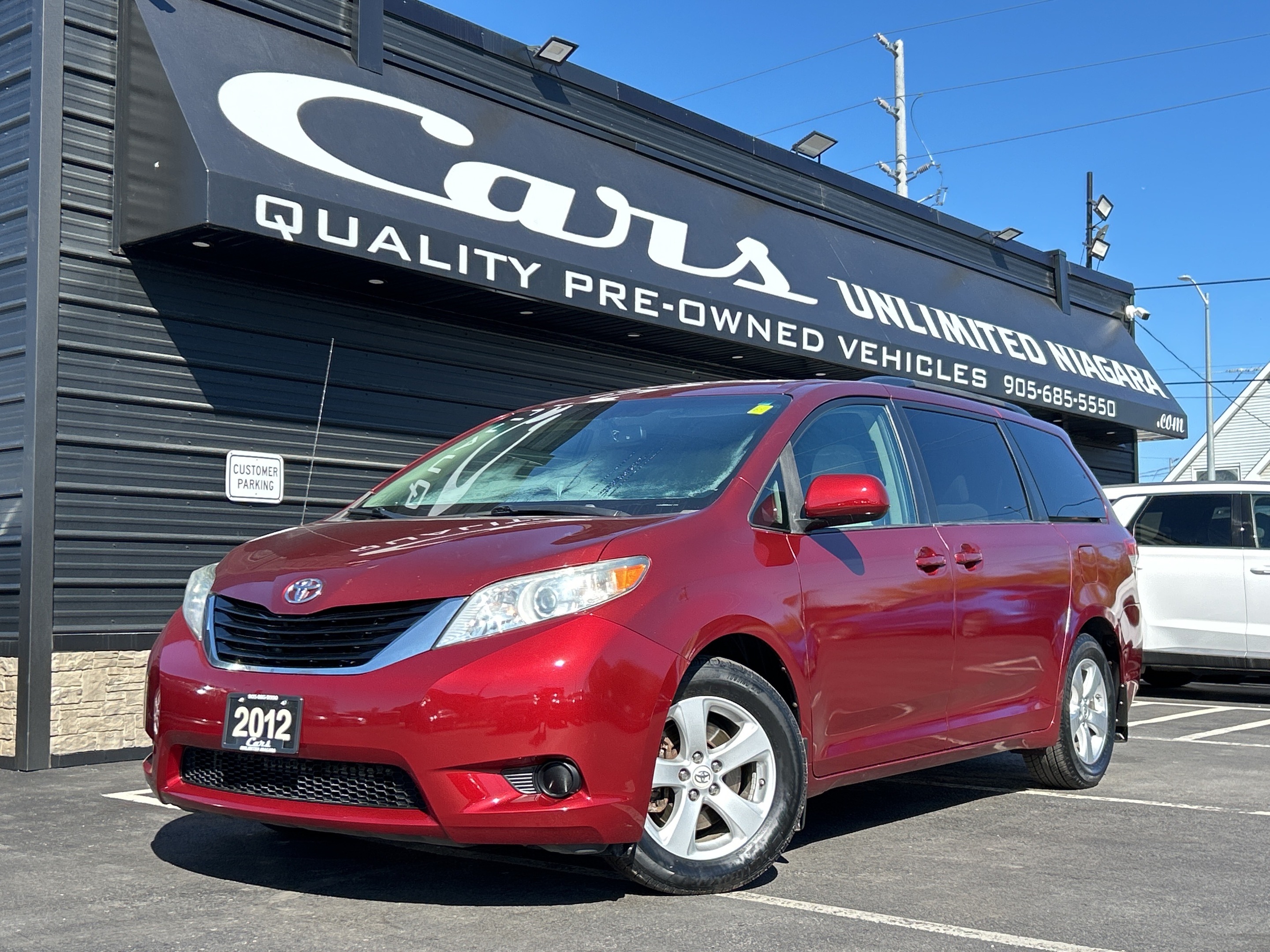 2012 Toyota Sienna 5dr V6 LE 8-Pass FWD