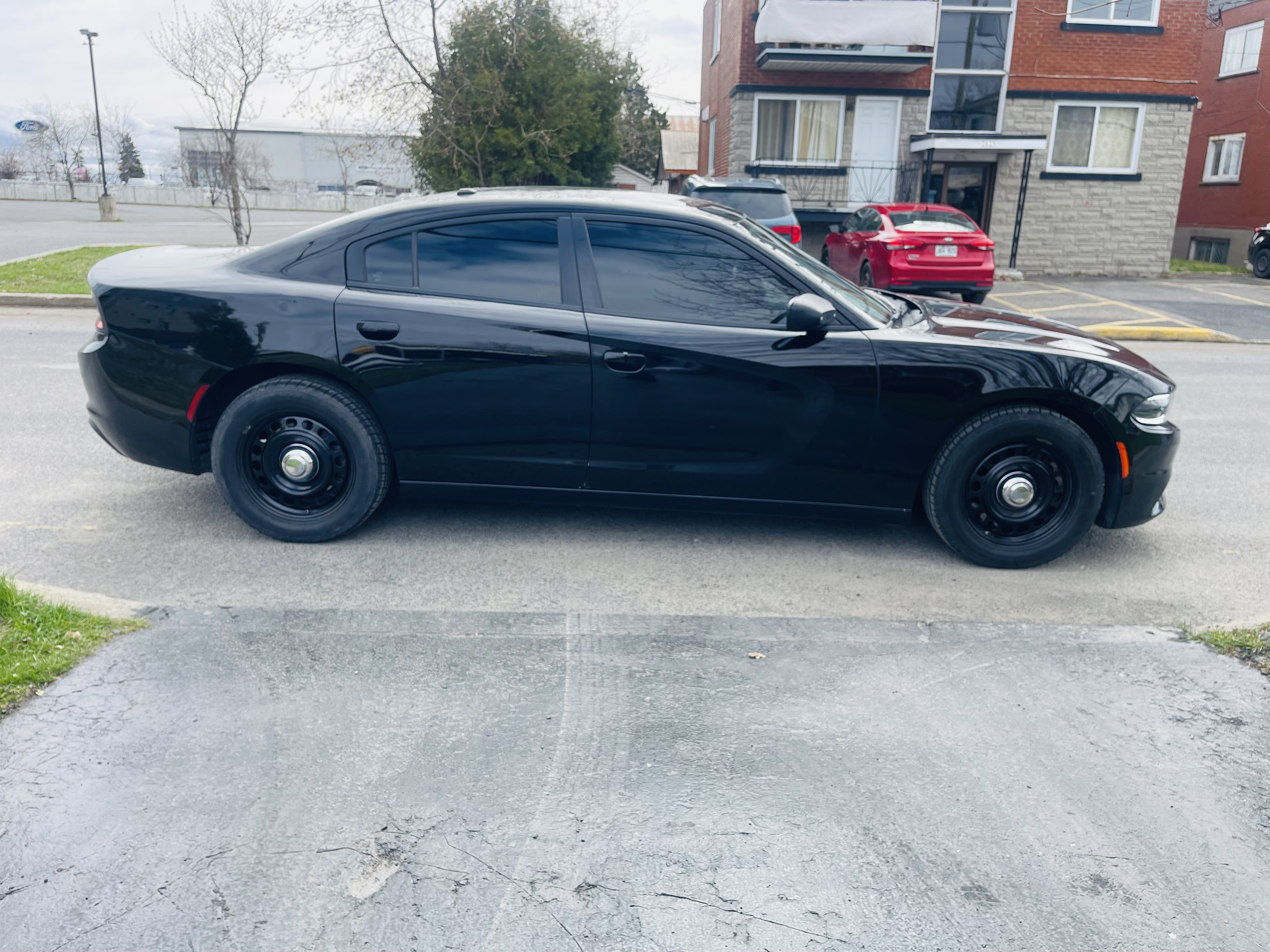 2016 Dodge Charger Police poursuit V8 awd