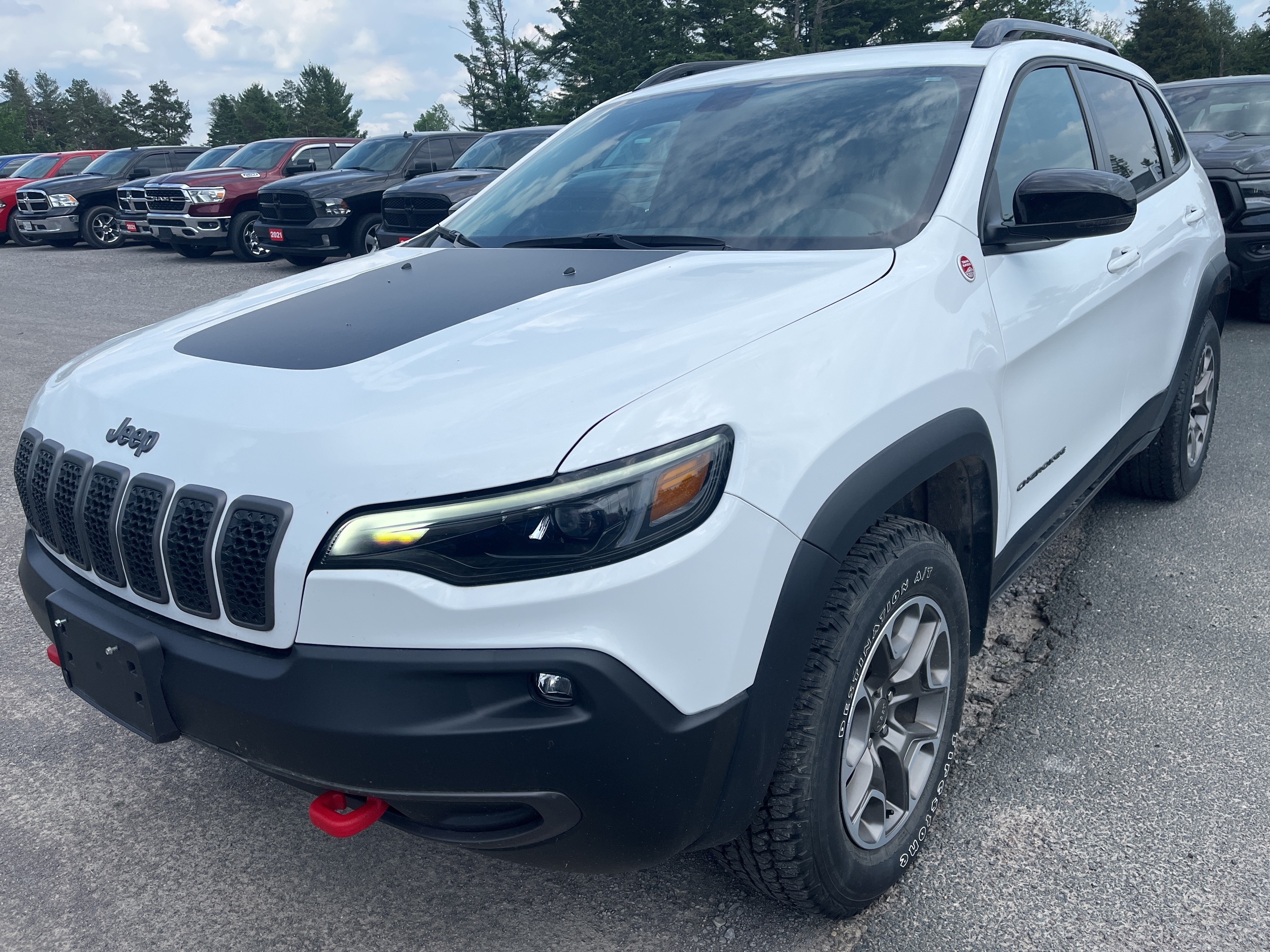 2022 Jeep Cherokee Trailhawk - Nav - Htd Leather