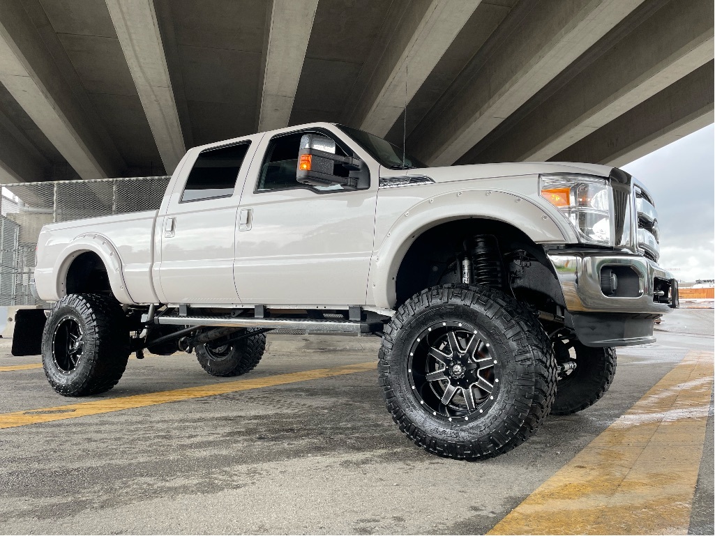 2015 Ford F-350 LARIAT DIESEL NAVI SUNROOF LIFTED 40’s TUNED