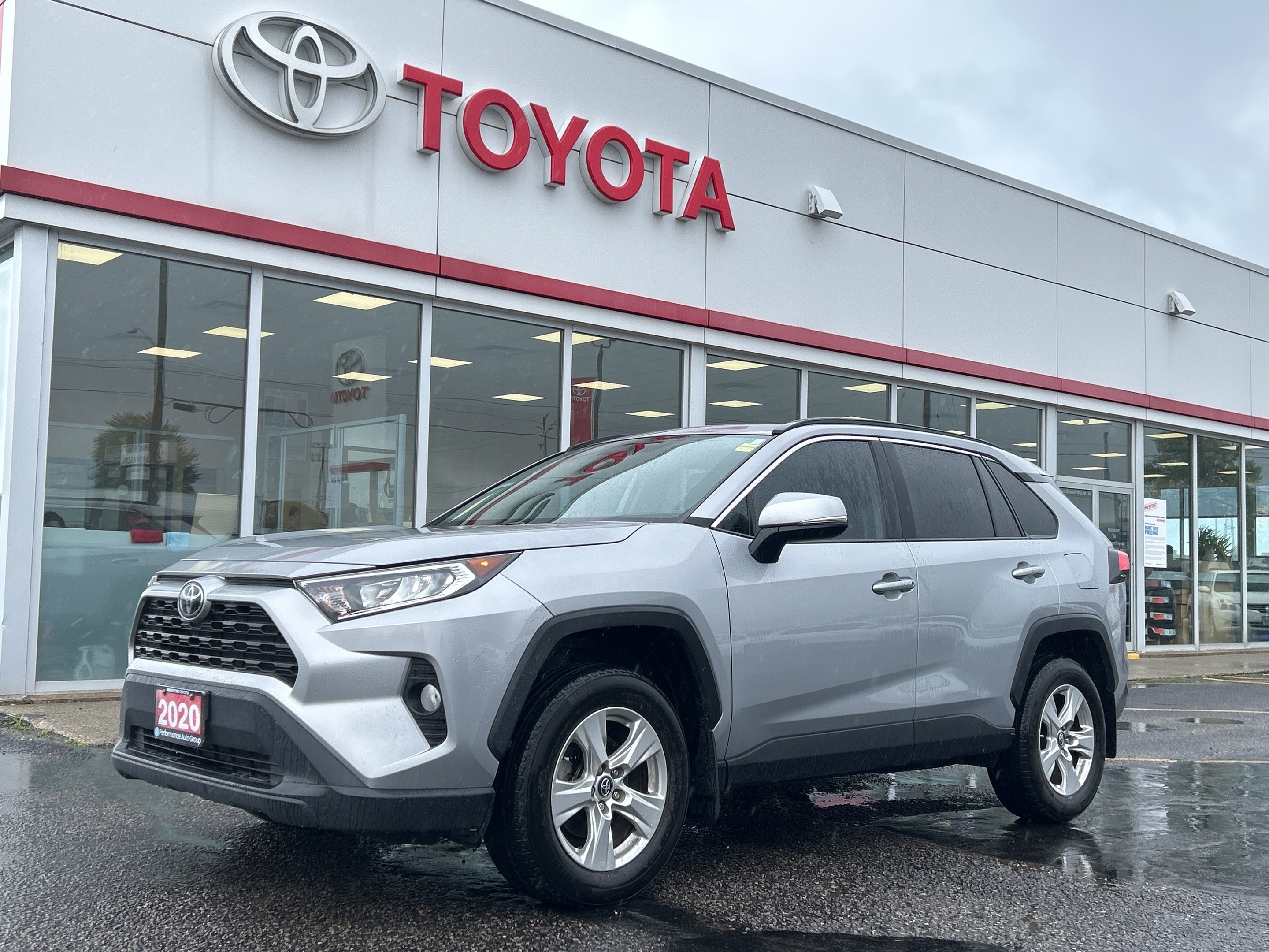 2020 Toyota RAV4 SOLD-PENDING DELIVERY