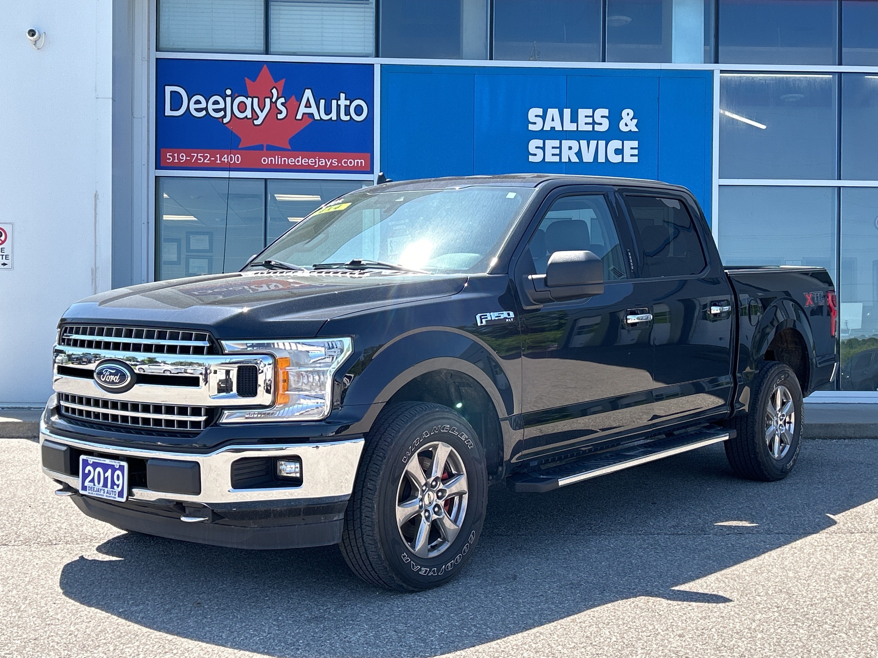 2019 Ford F-150 XLT 4x4 | 5.0 Litres Engine  | Clean Carfax