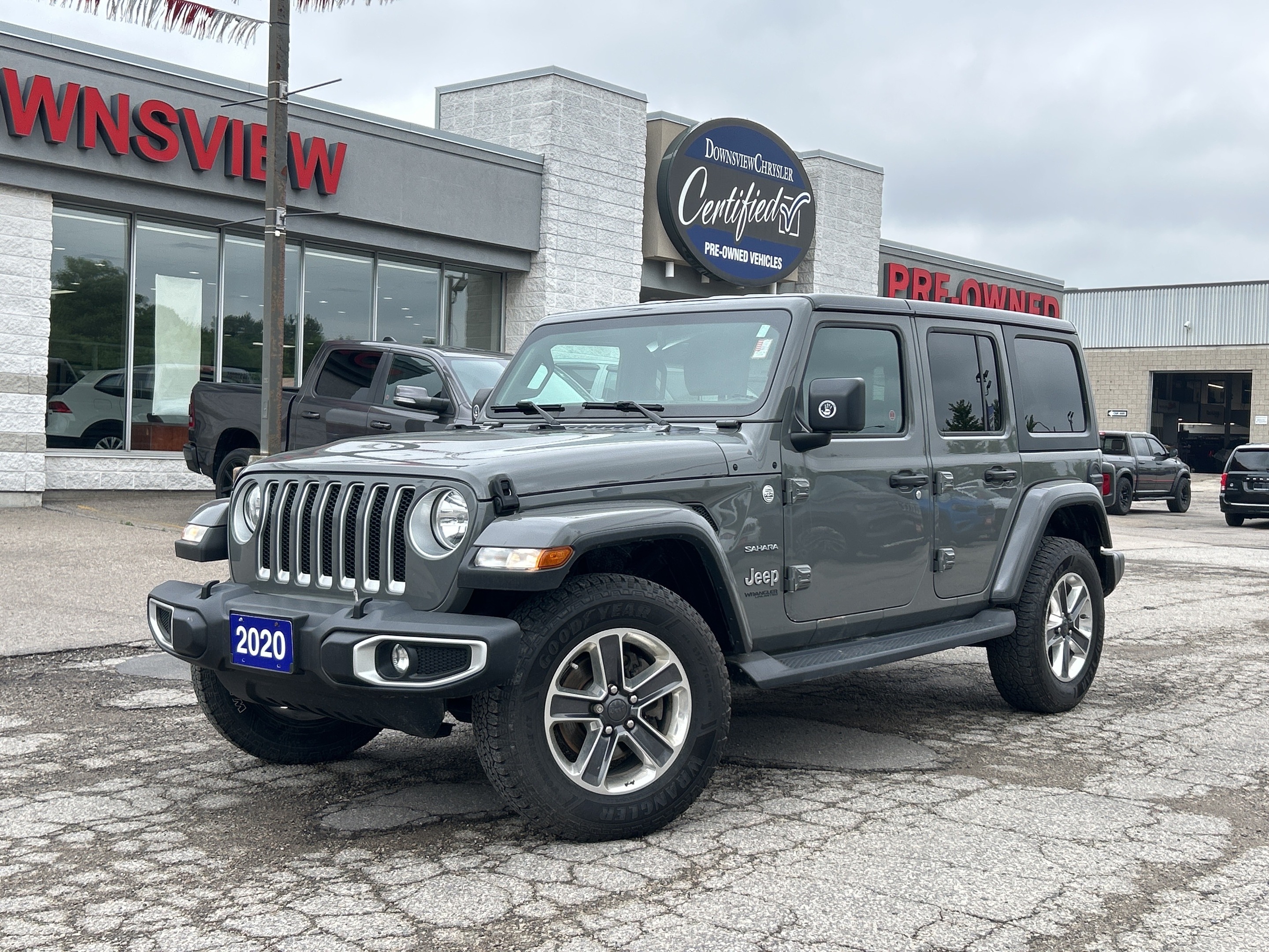 2020 Jeep WRANGLER UNLIMITED Sahara 4x4, Nav., Cold Weather Group