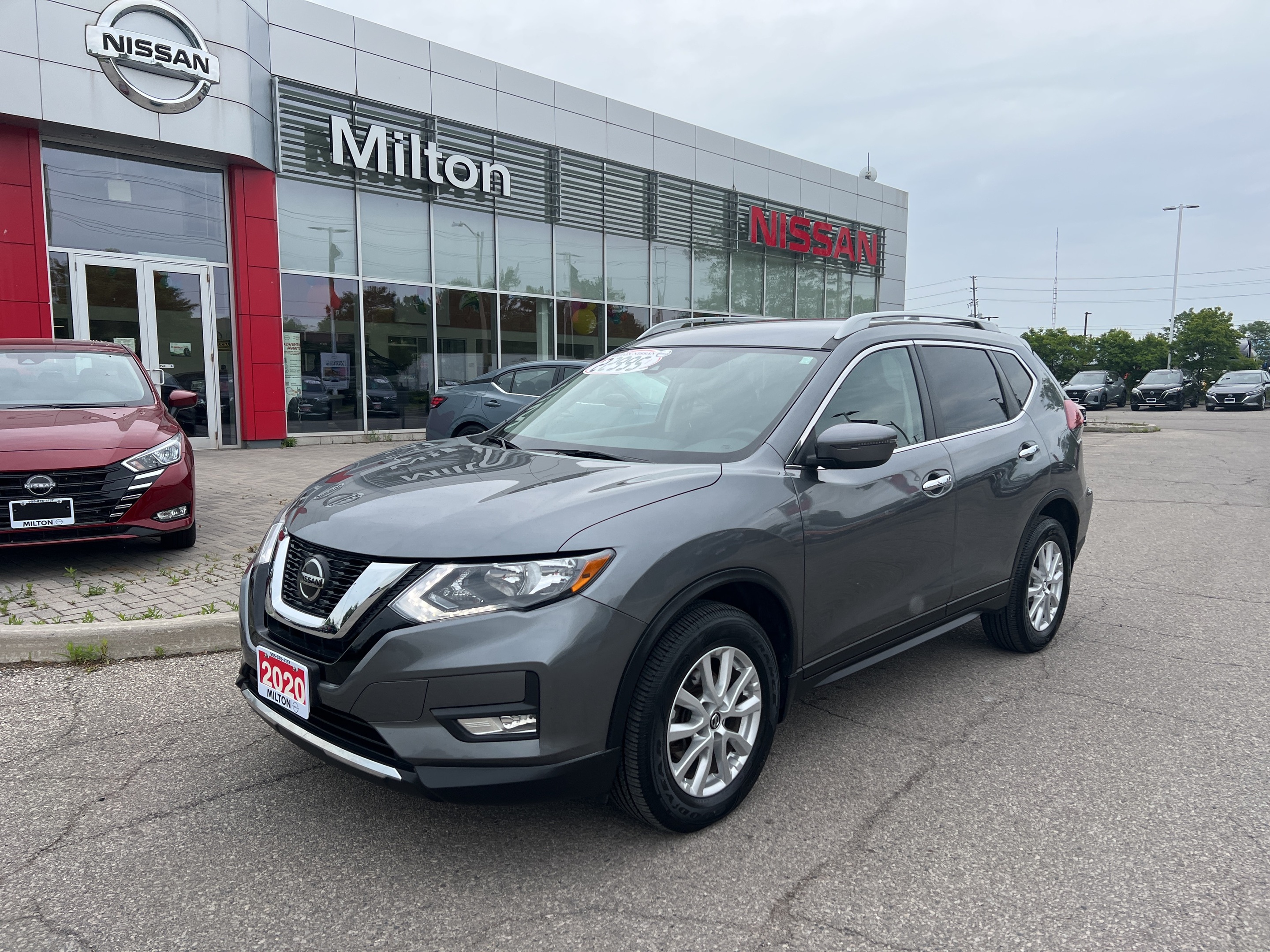 2020 Nissan Rogue SV/ AWD with only 44,000 km 