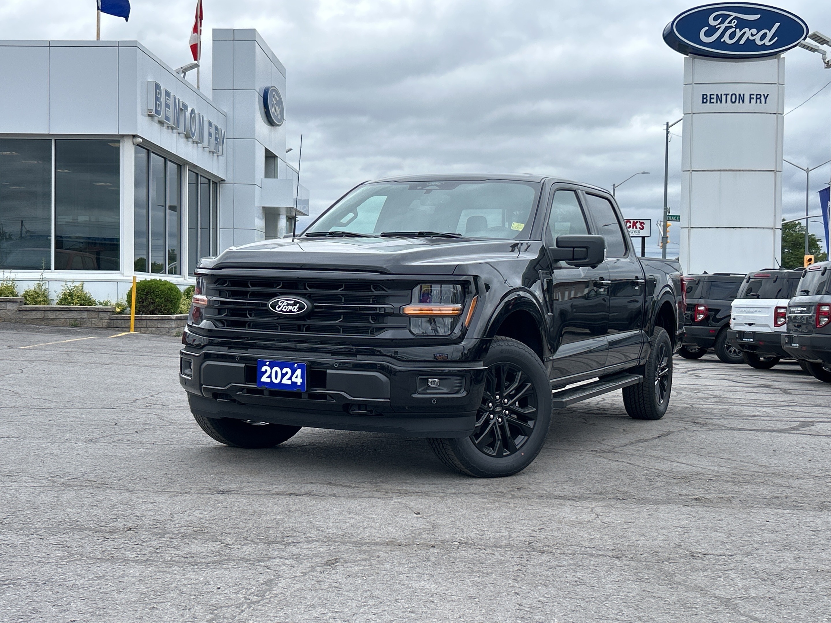 2024 Ford F-150 XLT - Sport Crew 302Pkg Black Pkg, PWR HTD Buckets