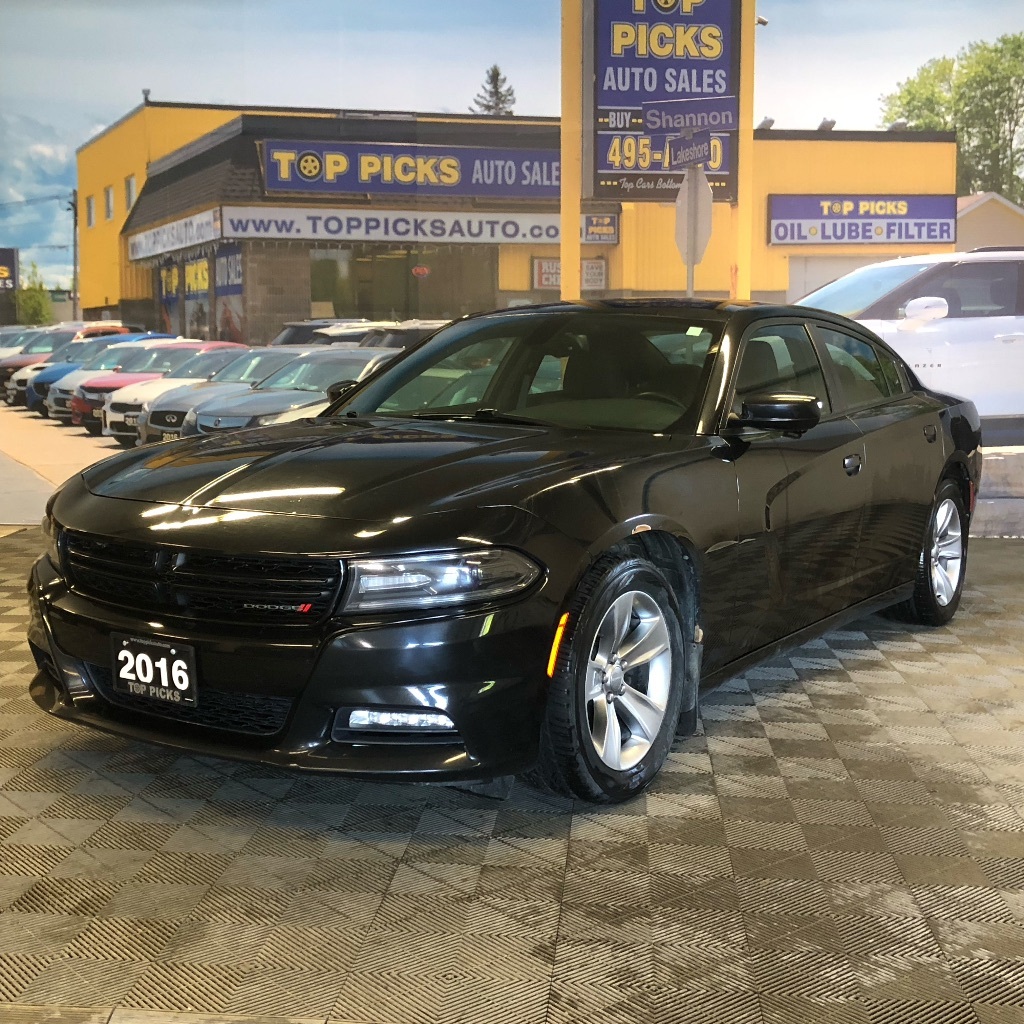2016 Dodge Charger SXT, Sunroof, Navigation, Heated Seats & More!