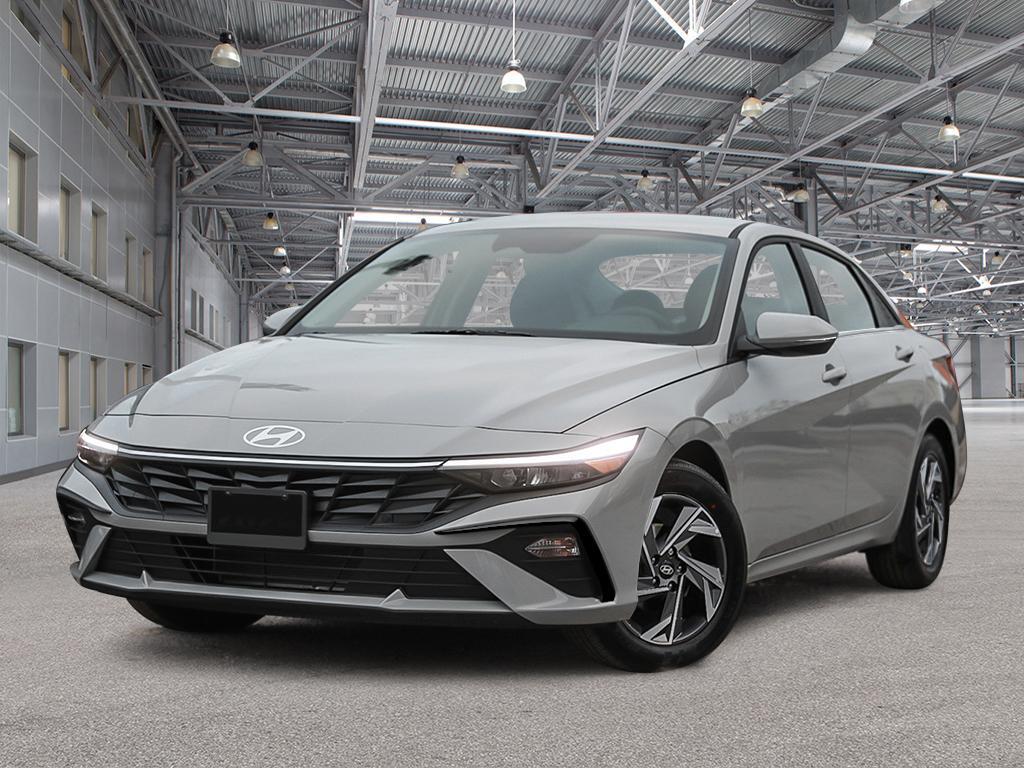 2024 Hyundai Elantra Luxury IVT