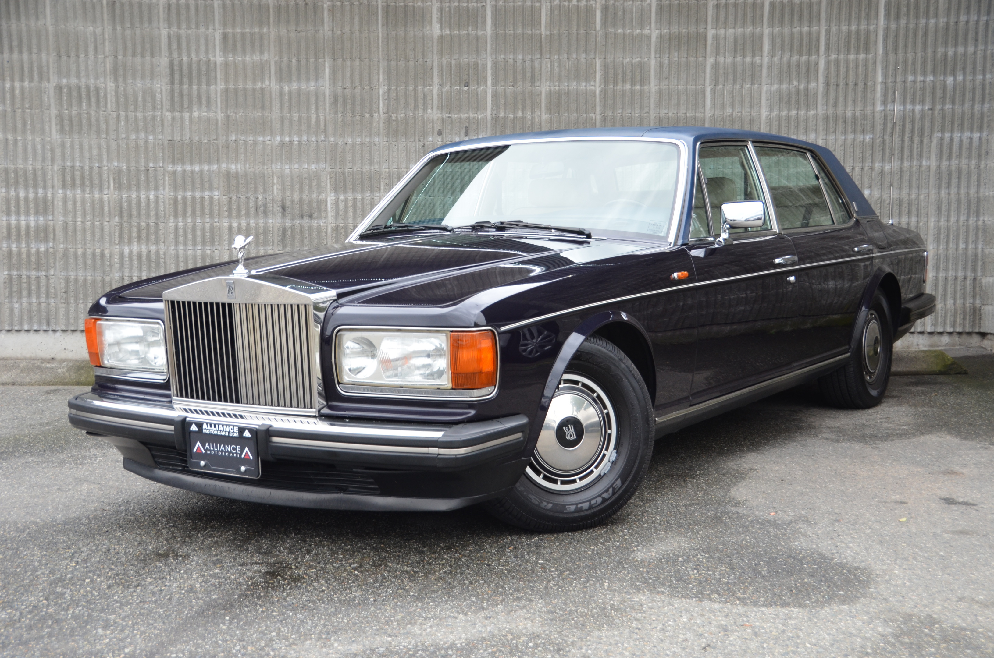 1990 Rolls-Royce Silver Spur Full-size Luxury Rolls-Royce Silver Spur II 