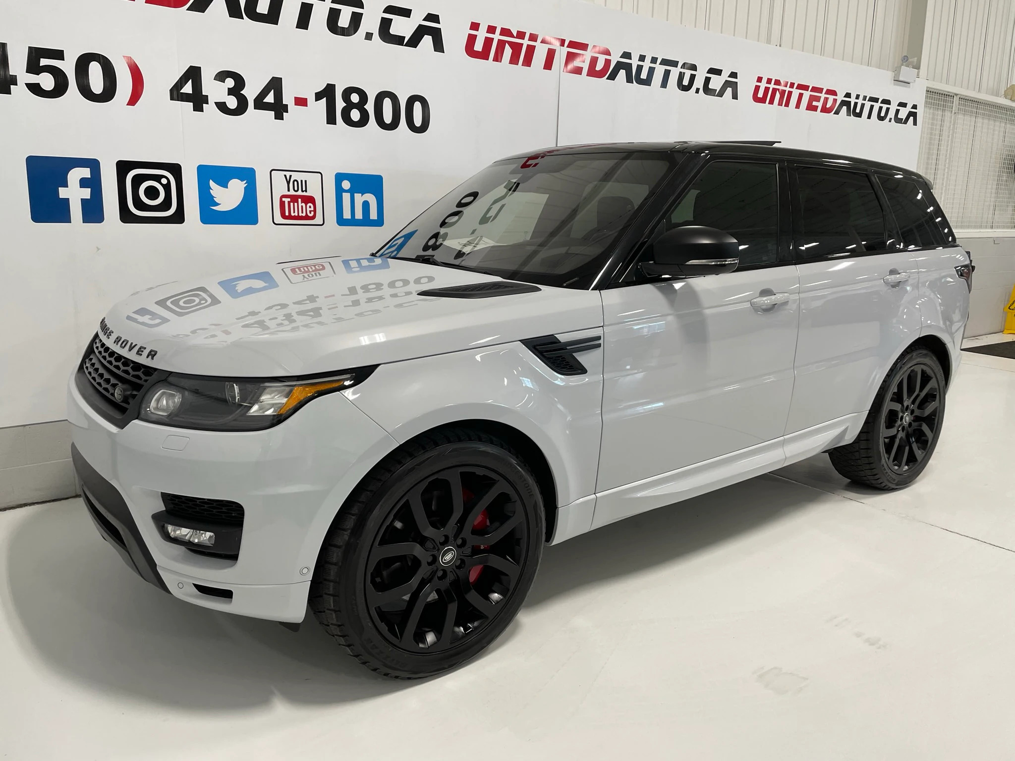 2016 Land Rover Range Rover Sport 4WD V8 SUPERCHARGED,DYNAMIC,BAS MILLAGE