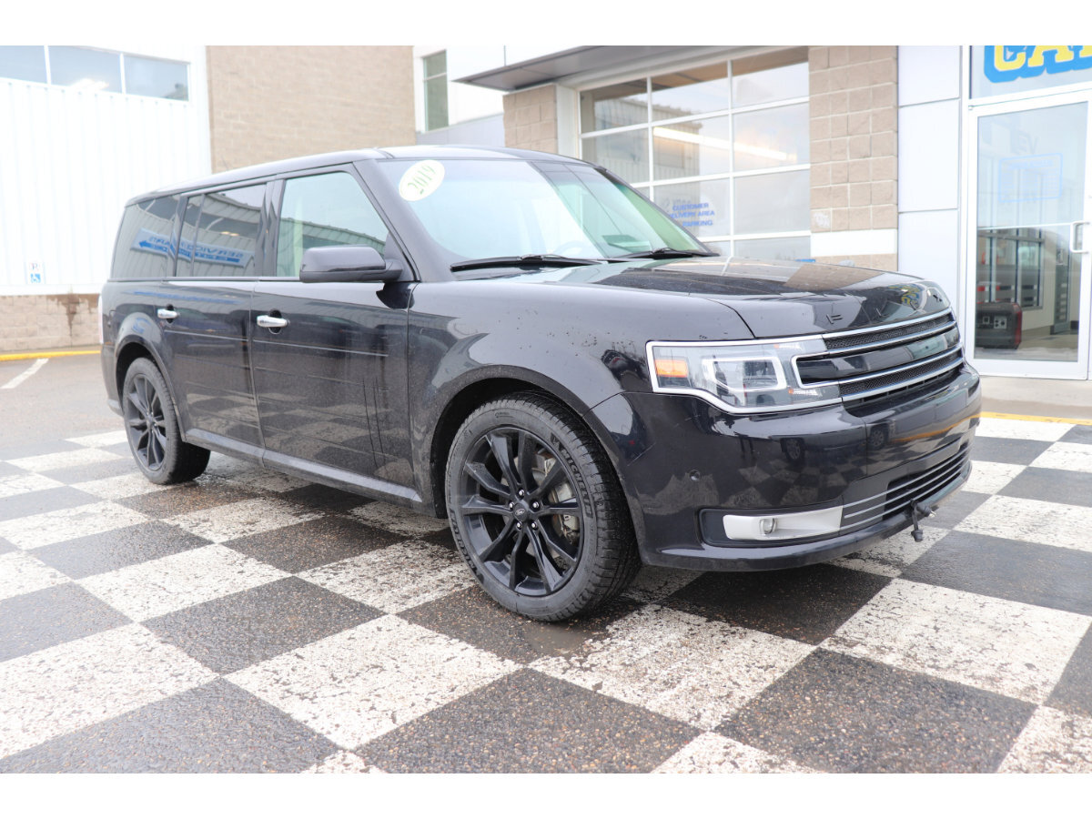 2019 Ford Flex Limited | Heated Seats, Rear View Camera.